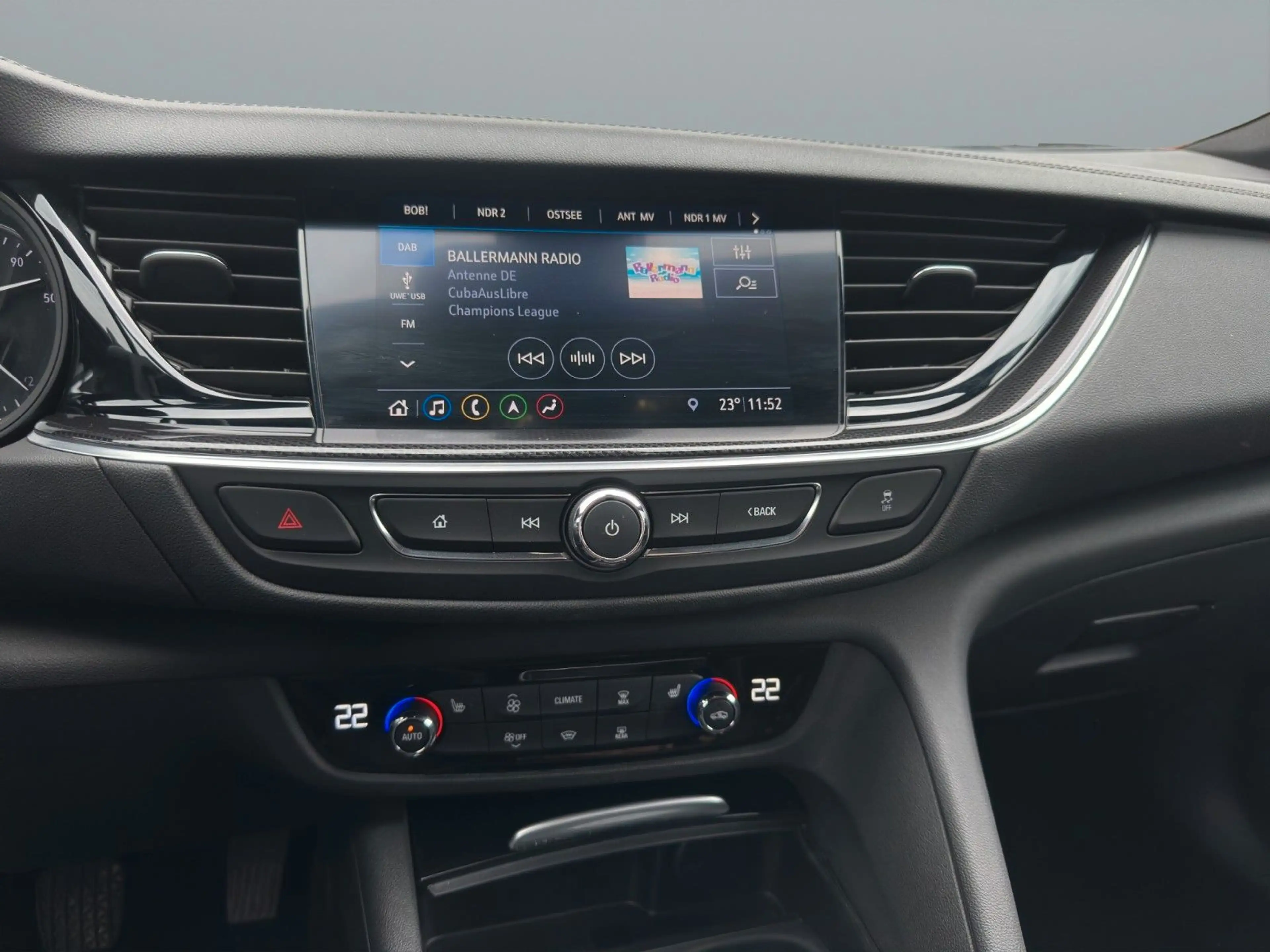 Opel Insignia B ST Premium "Business" Voll-LED/Navi — photo 14