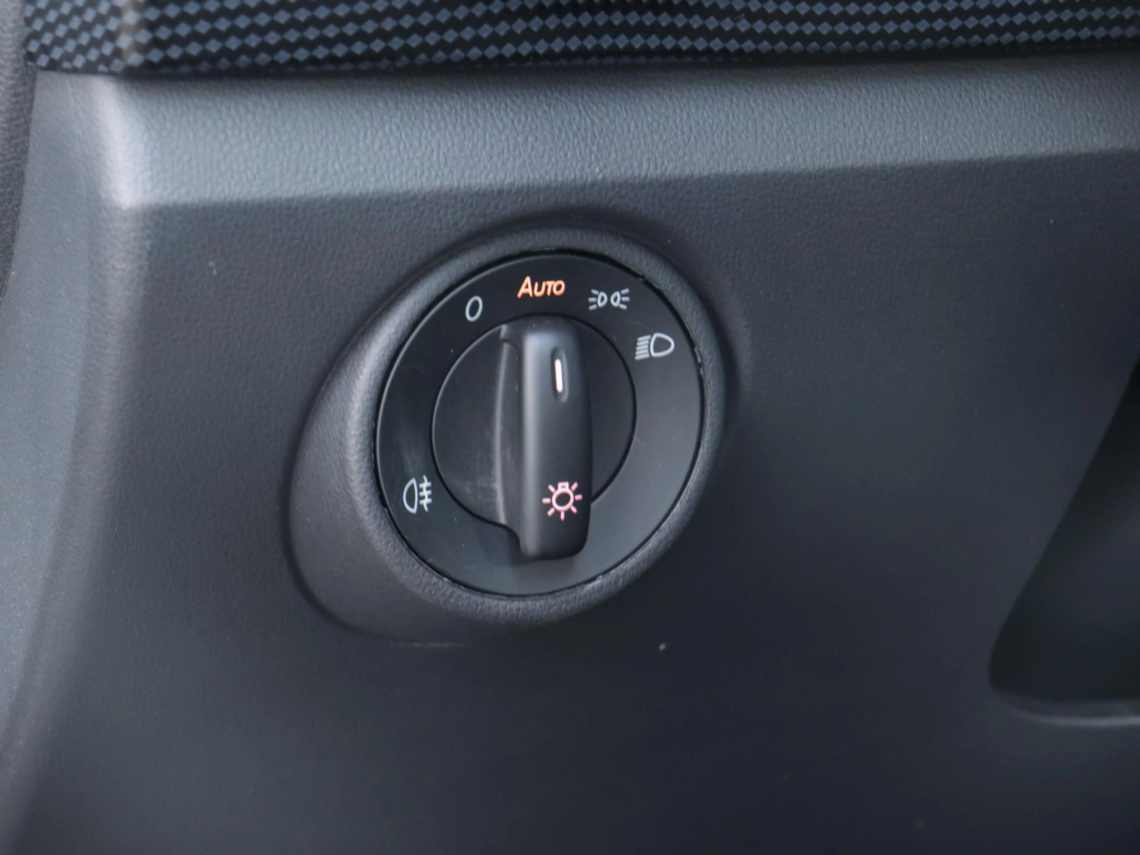 Volkswagen up! 1.0 | Camera | Cruise Control | Regensensor | Clim — photo 10