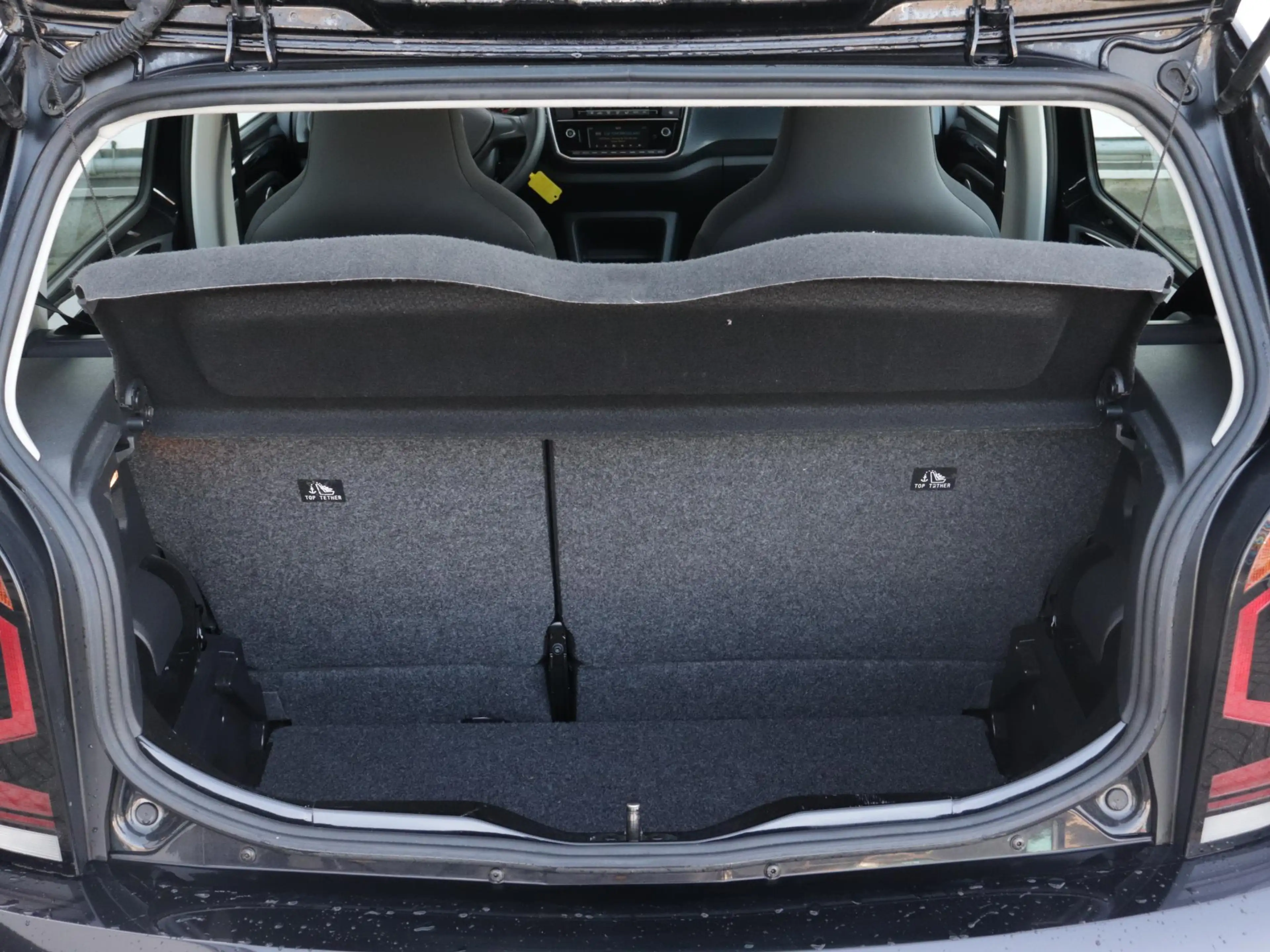Volkswagen up! 1.0 | Camera | Cruise Control | Regensensor | Clim — photo 7