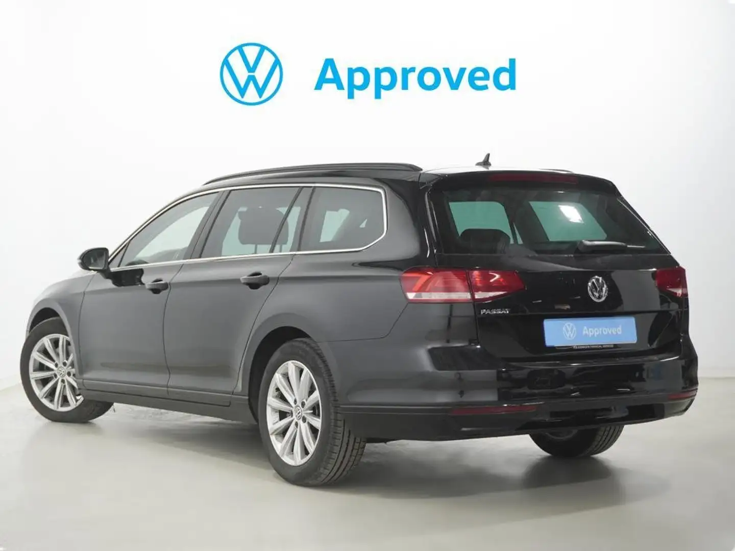 Volkswagen Passat Variant 2.0TDI Advance 110kW Negro - 2