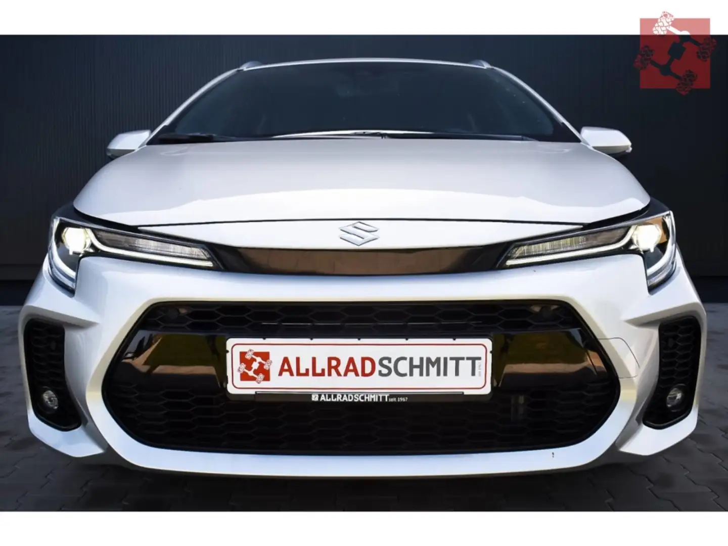 Suzuki Swace Comfort+ 1.8l CVT Hybrid Navi LED ACC Silber - 2
