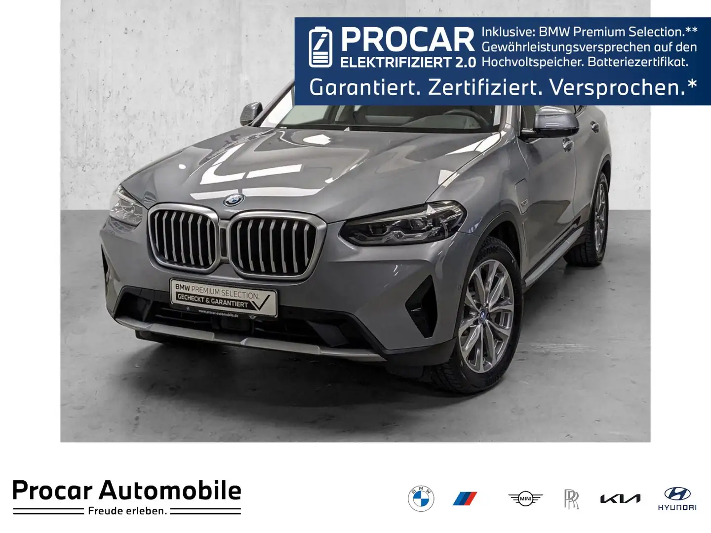 BMW X3 xDrive30e AHK Pano ACC DA PA HiFi 19'' Memory Grau - 1