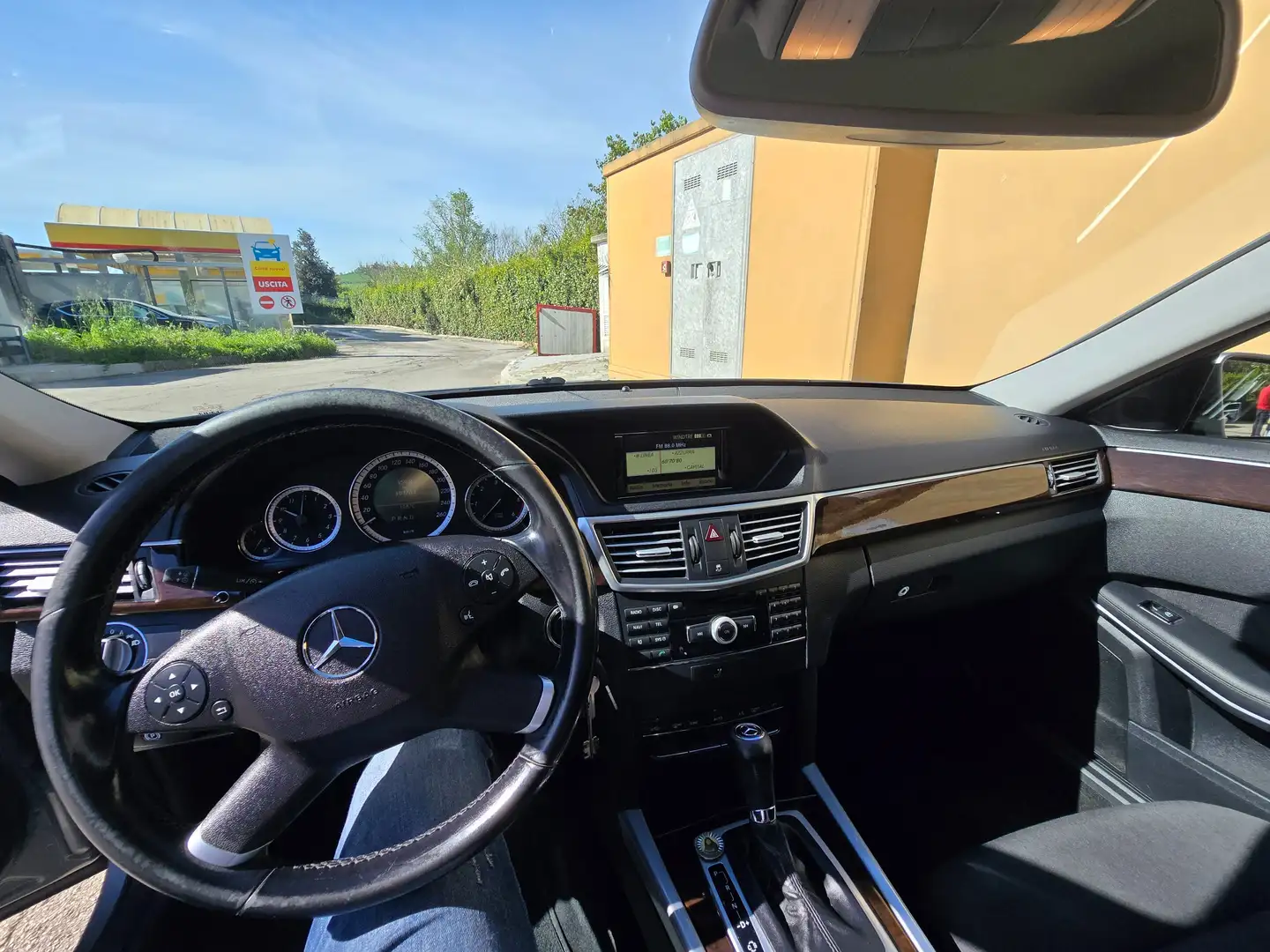 Mercedes-Benz E 220 E 220 cdi be Avantgarde AMG Grigio - 1
