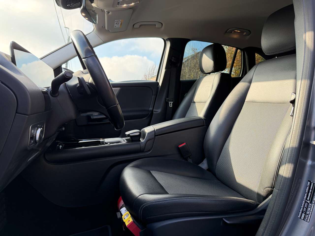 Mercedes-Benz GLA 180 2020 — photo 10 sur 16