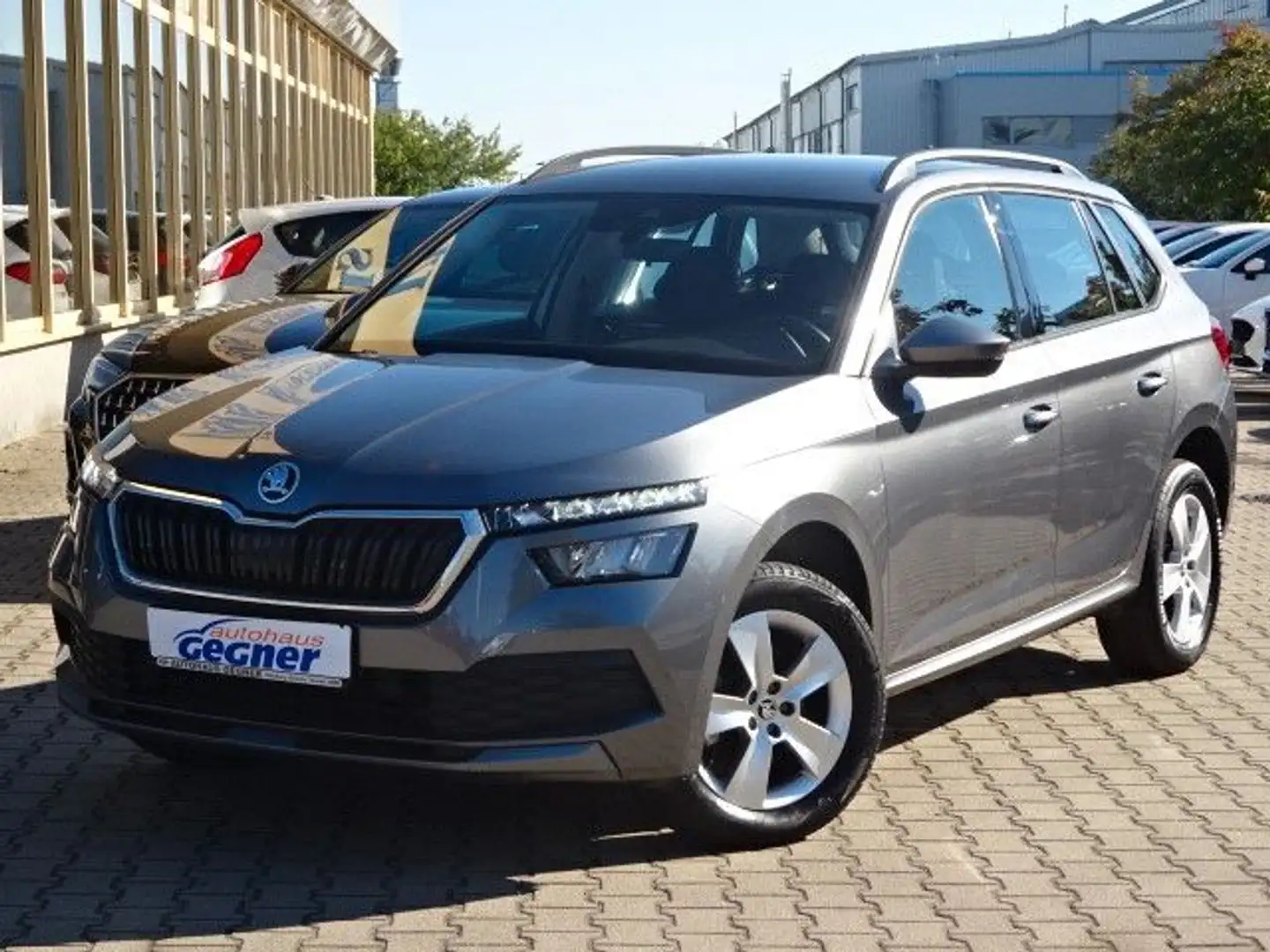Skoda Kamiq 110PS Ambition LMF Klima DAB+ ACC Grau - 2