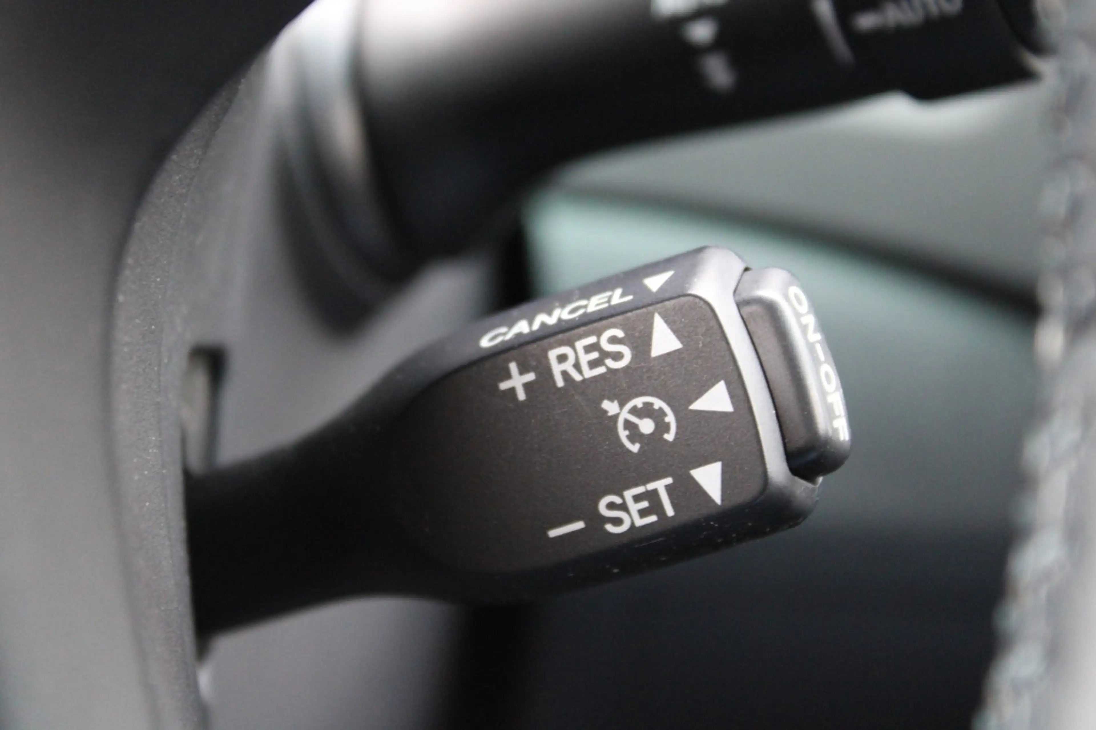 Lexus RX 450h 2WD Preference — photo 32