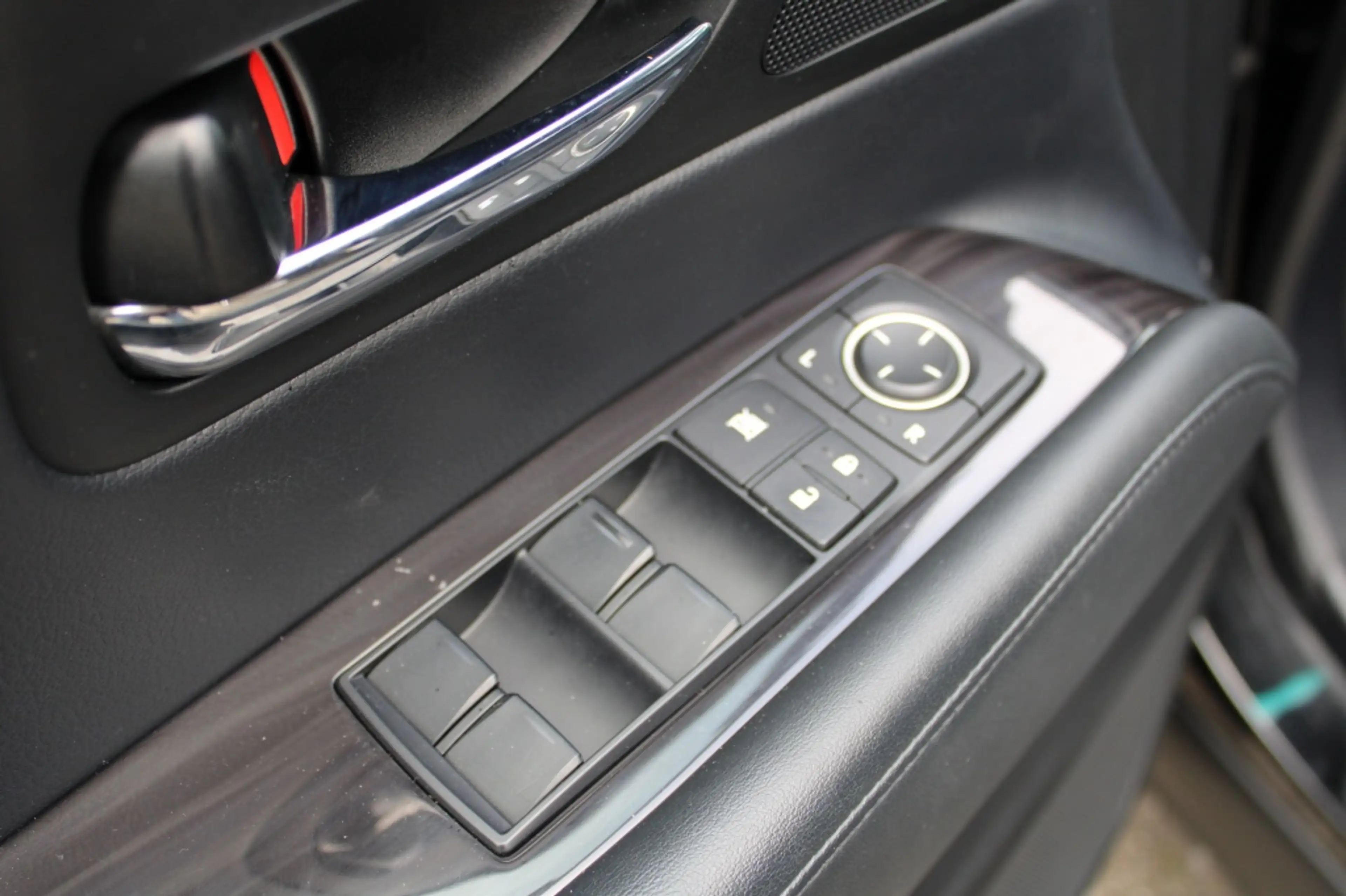 Lexus RX 450h 2WD Preference — photo 21