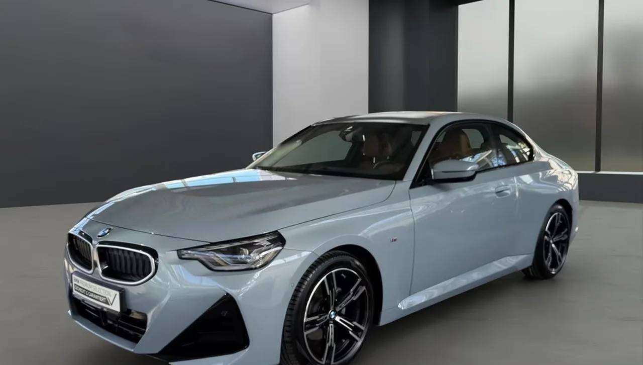 BMW 220