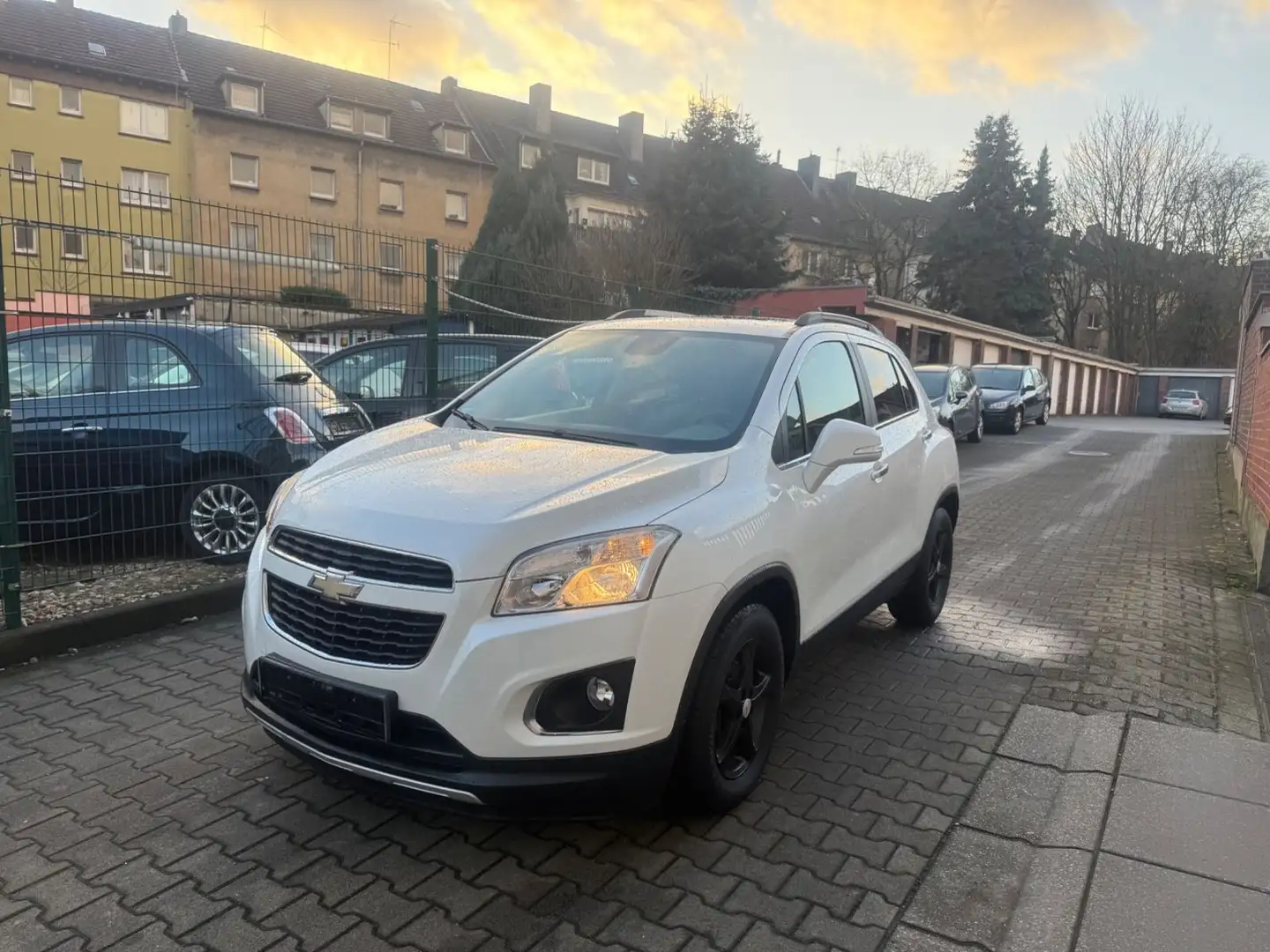 Chevrolet Trax 4x4 LT+ TÜV NEU*1.HAND 84.000km S.HEFT Blanco - 1