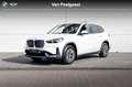 BMW iX1 eDrive20 Premium Travel Pack | Selections Premium Wit - thumbnail 1