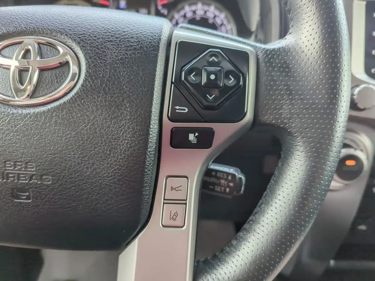 Toyota 4-Runner photo Toyota 4-Runner