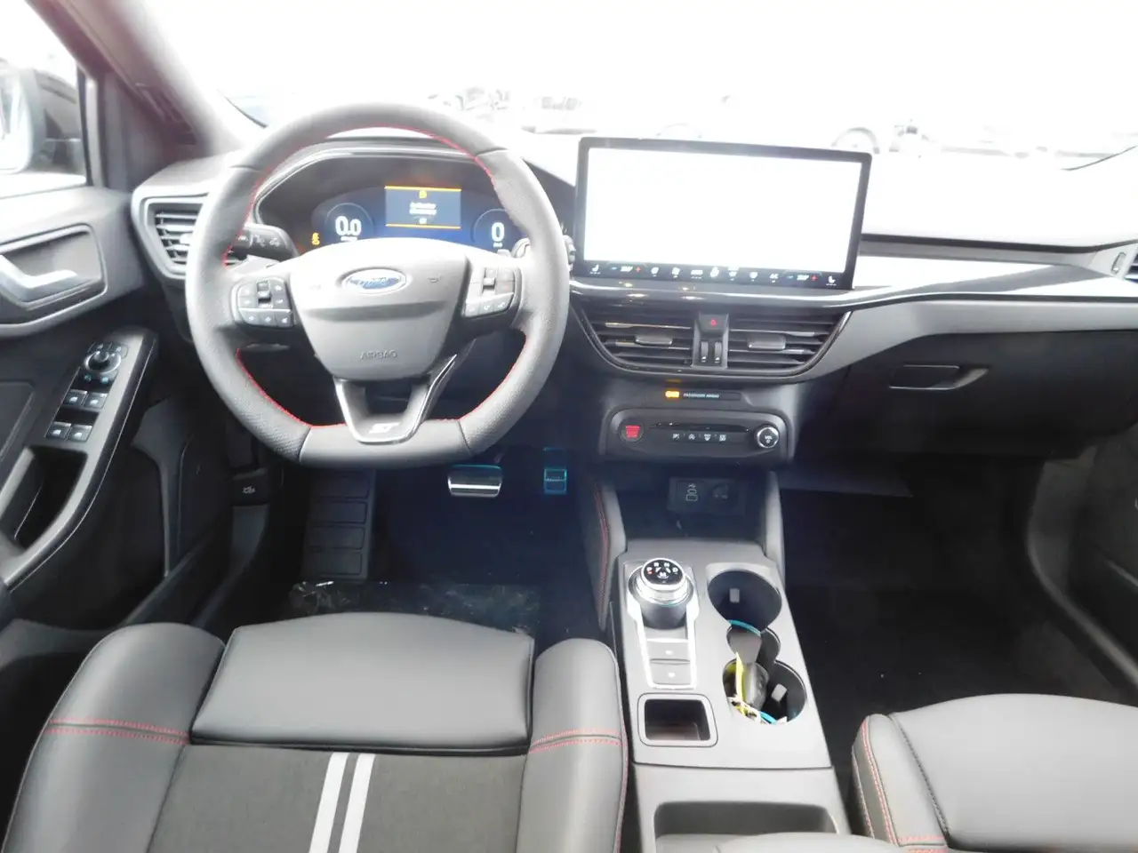 Ford Focus Turnier ST X Autom. HeadUp / Bliss / ACC 11