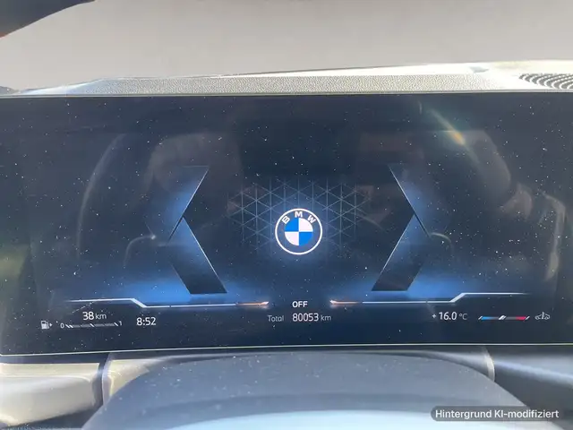BMW 3 Series view 10