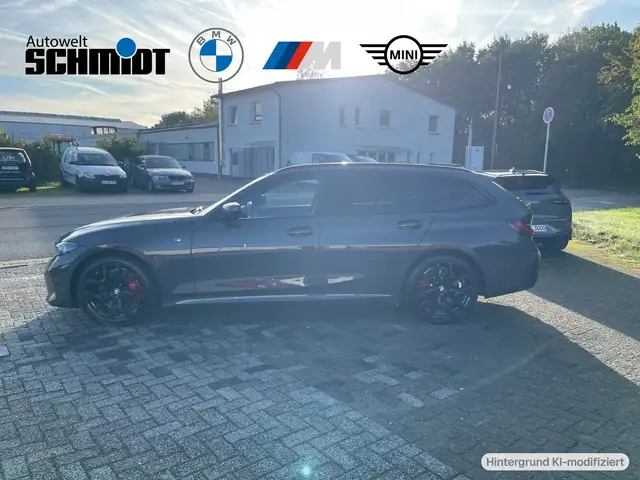 BMW 3 Series view 3