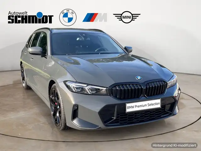 BMW 3 Series view 8