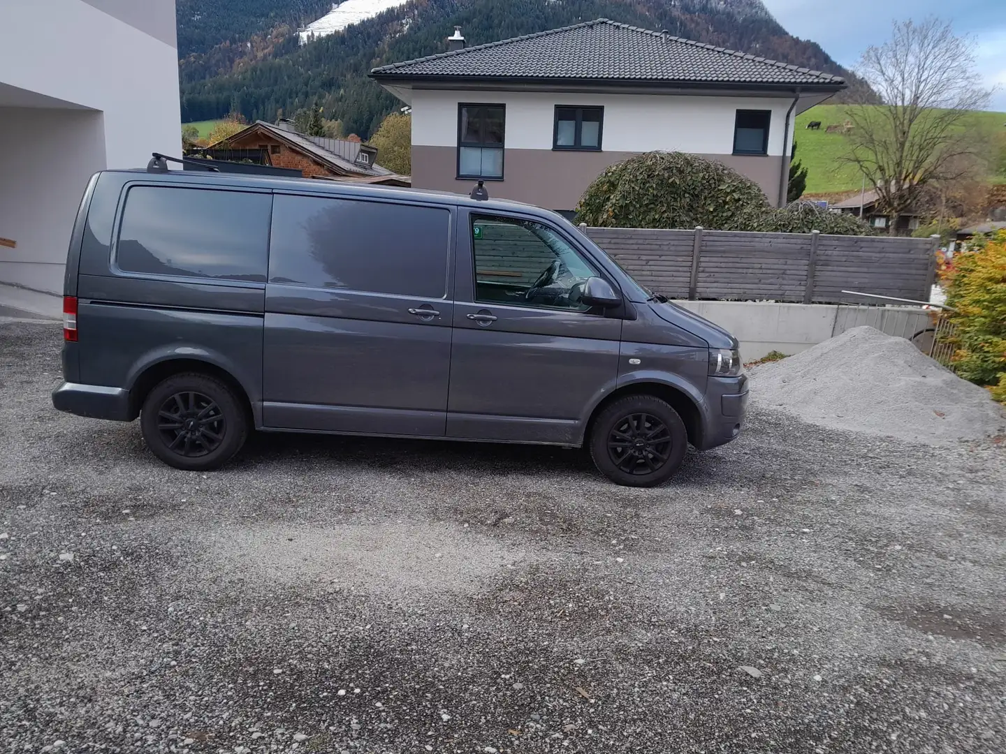 Volkswagen T5 Transporter Grau - 2