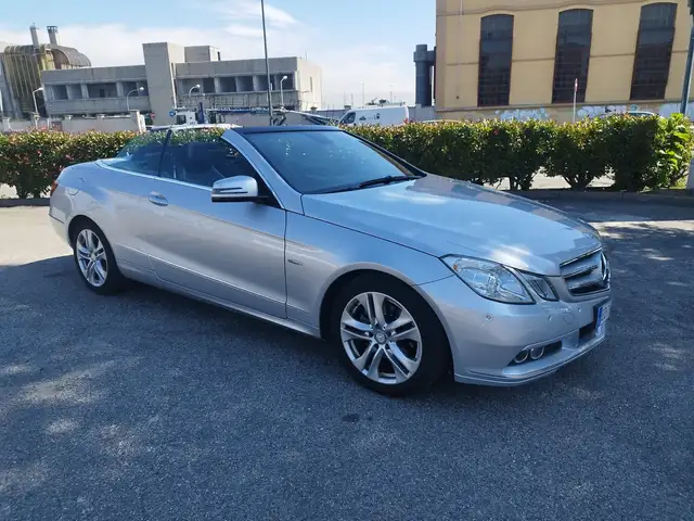 Mercedes-Benz E 220 E Cabrio 220 cdi be Avantgarde