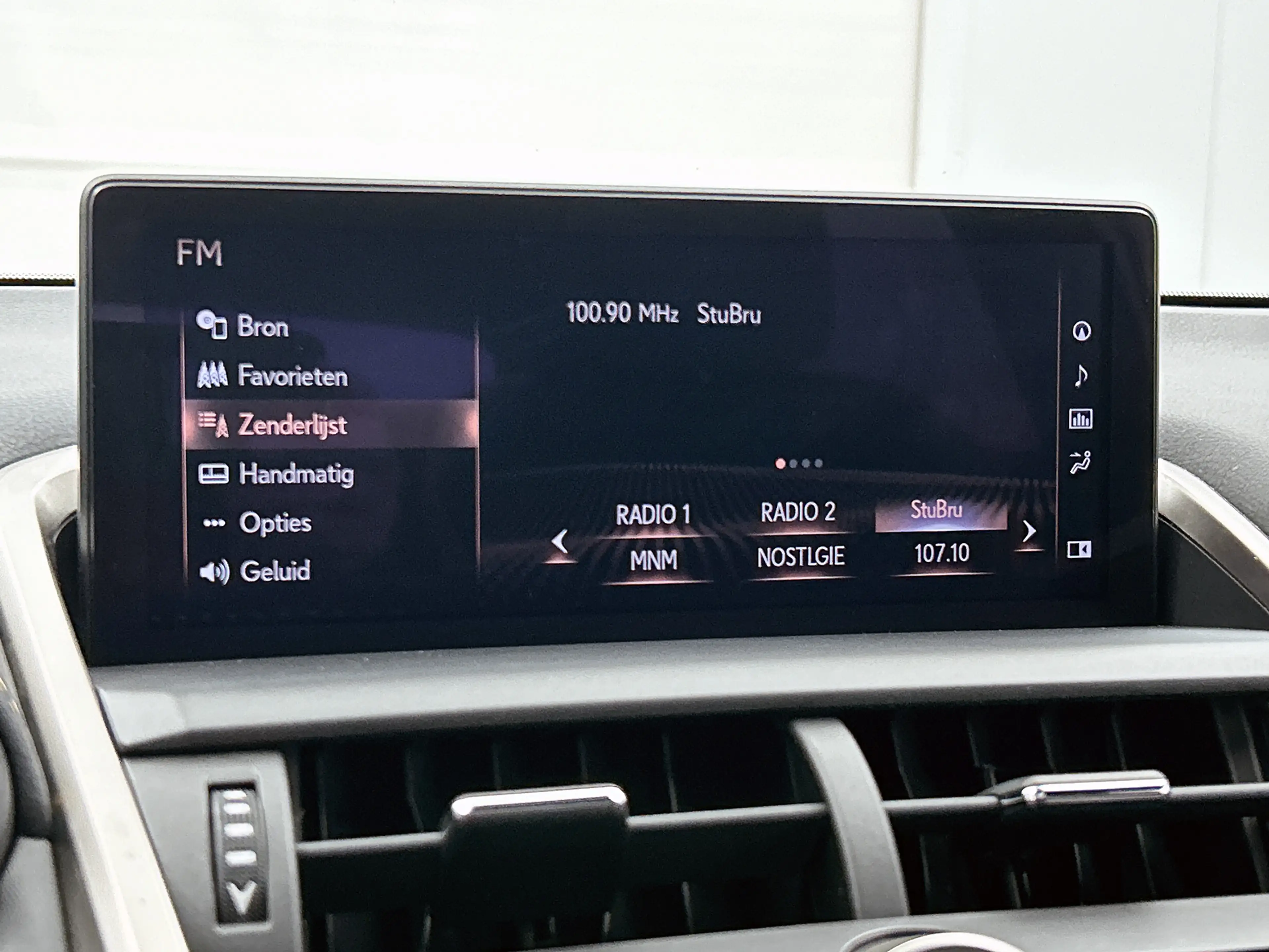 Lexus NX 300h AWD F Sport Premium | Stoelgeheugen | Mark Levinso — photo 10