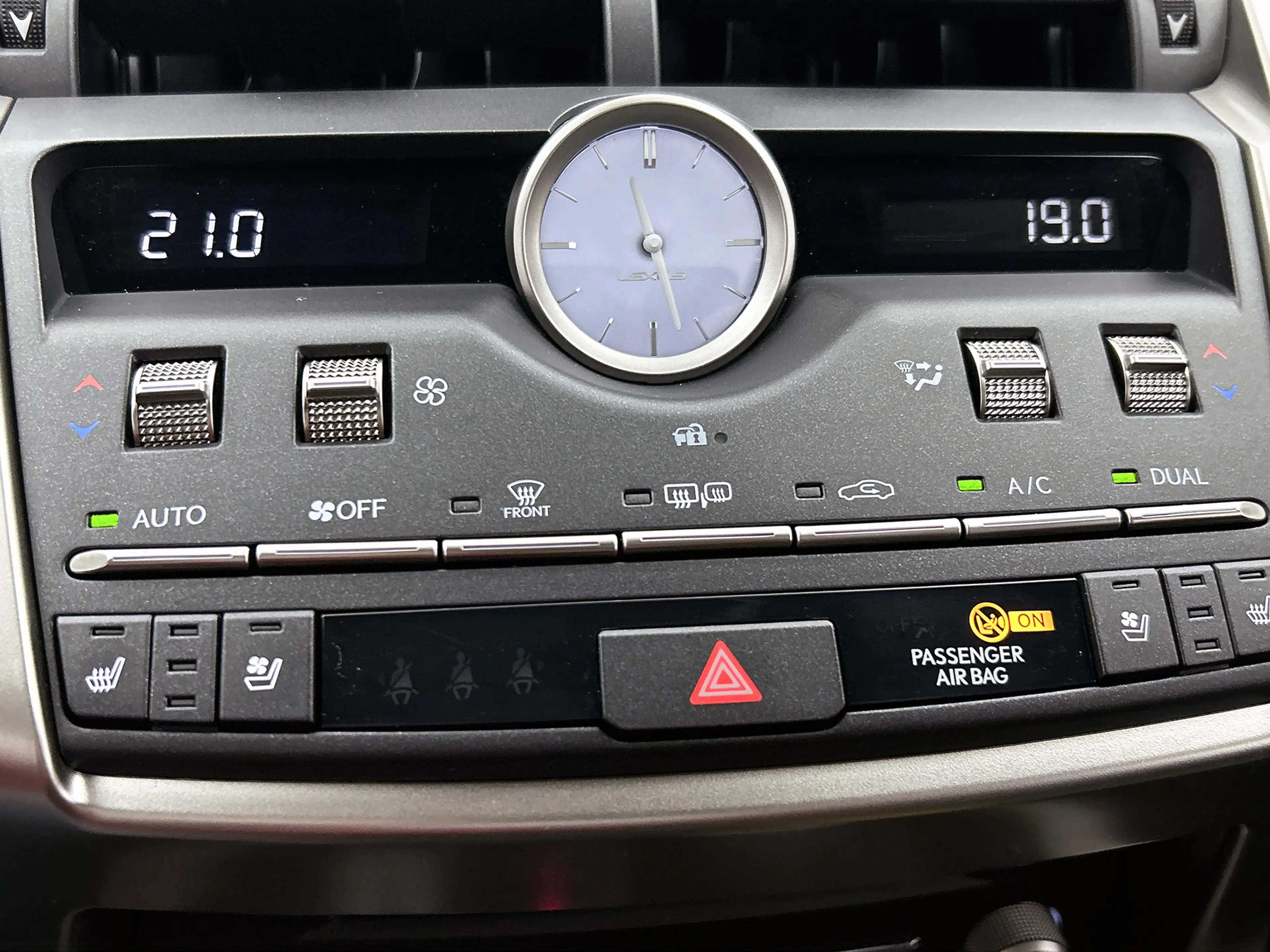 Lexus NX 300h AWD F Sport Premium | Stoelgeheugen | Mark Levinso — photo 11