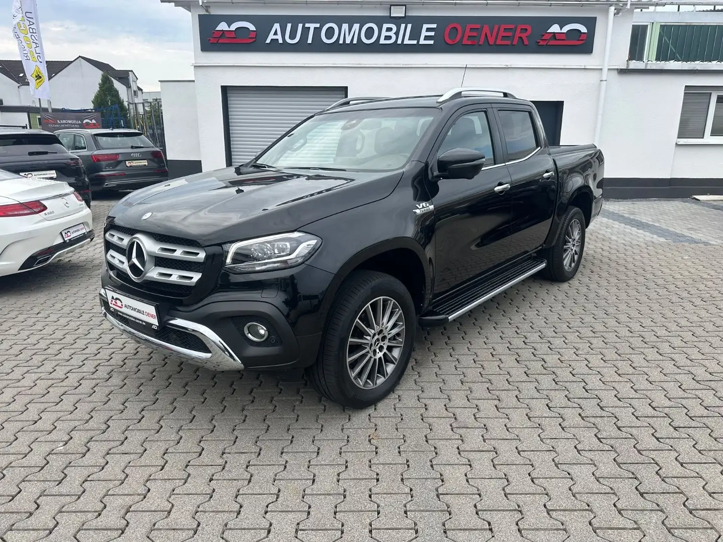 Mercedes-Benz X 350 d 4Matic DoKa*LEDER*360°Cam*COMAND*AHK*LED Schwarz - 1
