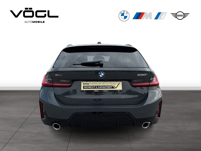 BMW 330 i xDrive Touring M Sportpaket Head-Up Innovationsp — photo 4