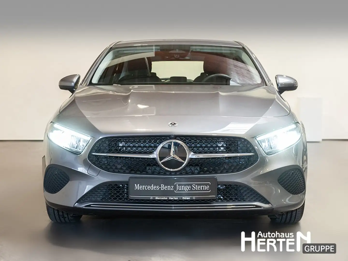 Mercedes-Benz A 200 +PROGRESSIVE+VOLLD.DISPLAY+KAMERA+SPIEGEL.P Grau - 2