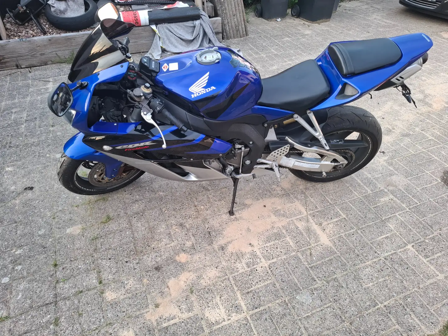 Honda CBR 1000 Bleu - 2