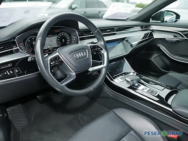Audi A8 view 8