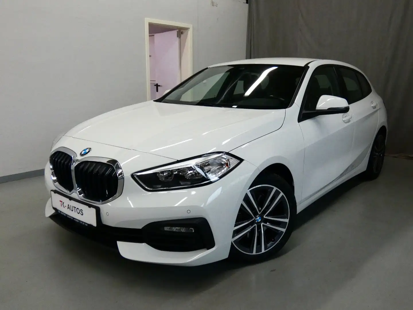 BMW 118 d Advantage,1.Hand,Navi,Tempo,SHZ,S-Heft Blanc - 1