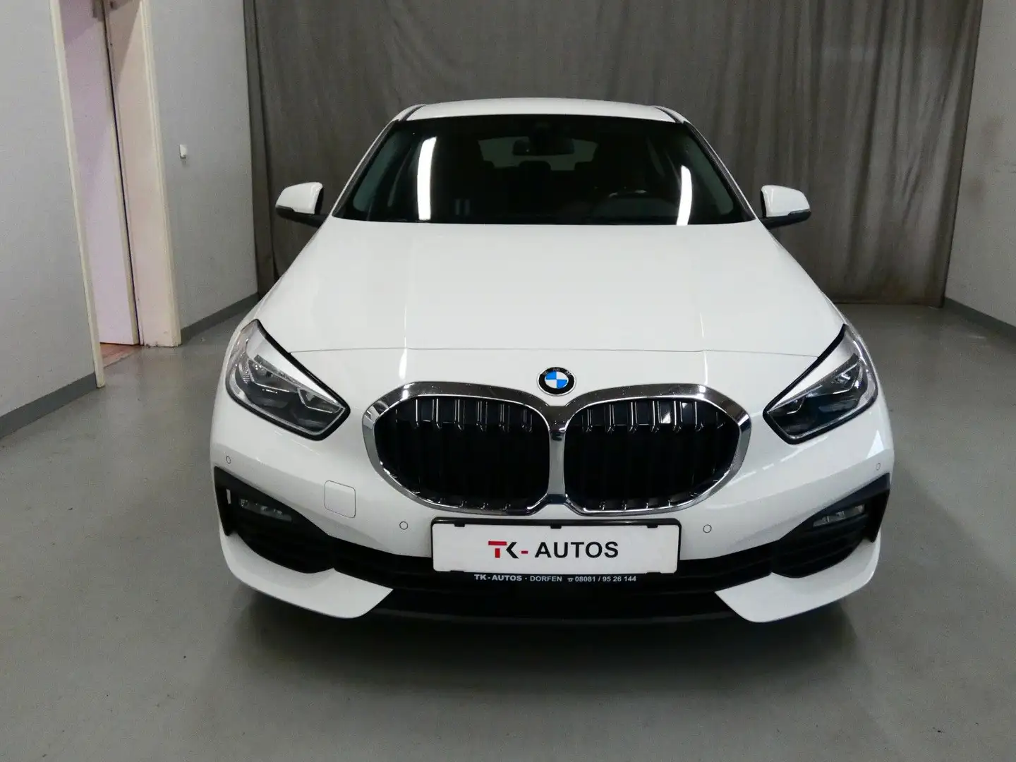 BMW 118 d Advantage,1.Hand,Navi,Tempo,SHZ,S-Heft Blanc - 2