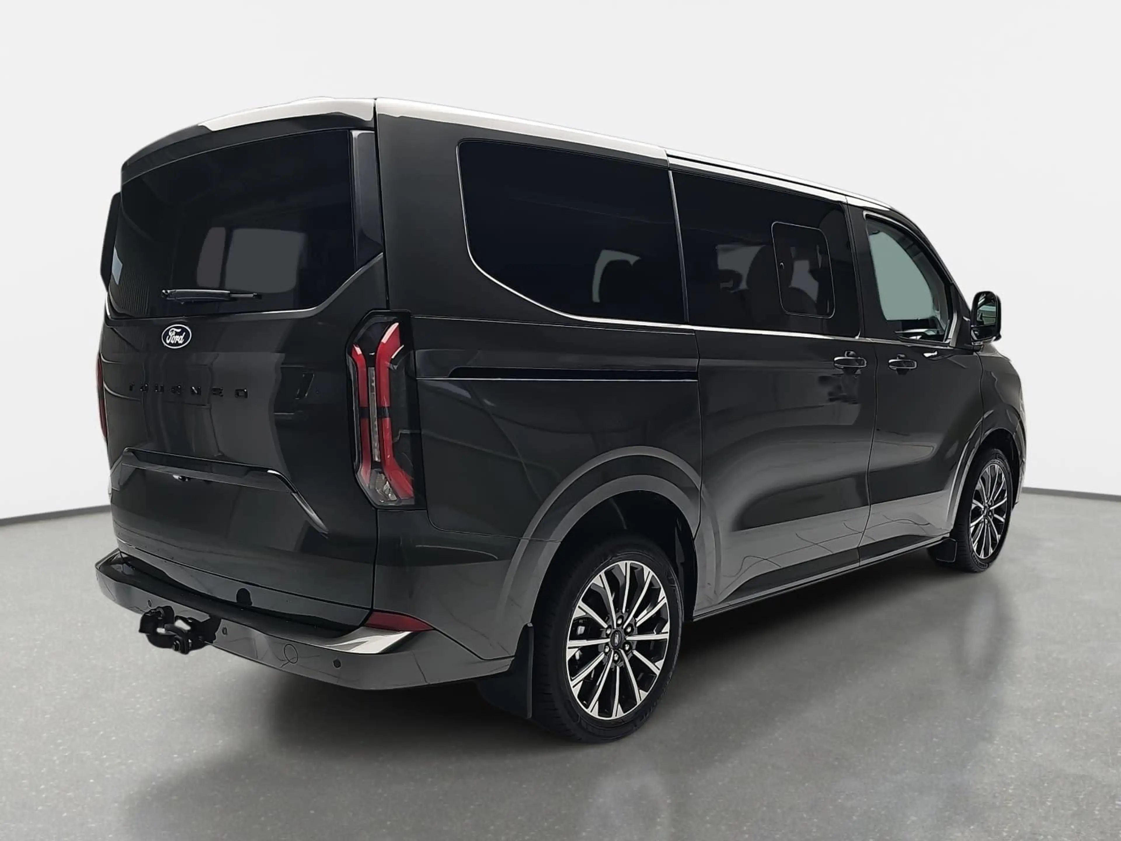 Ford Tourneo Custom TOURNEO CUSTOM 2.0 ECOBLUE AUTO. L1 TITANIUM X NAV — photo 4