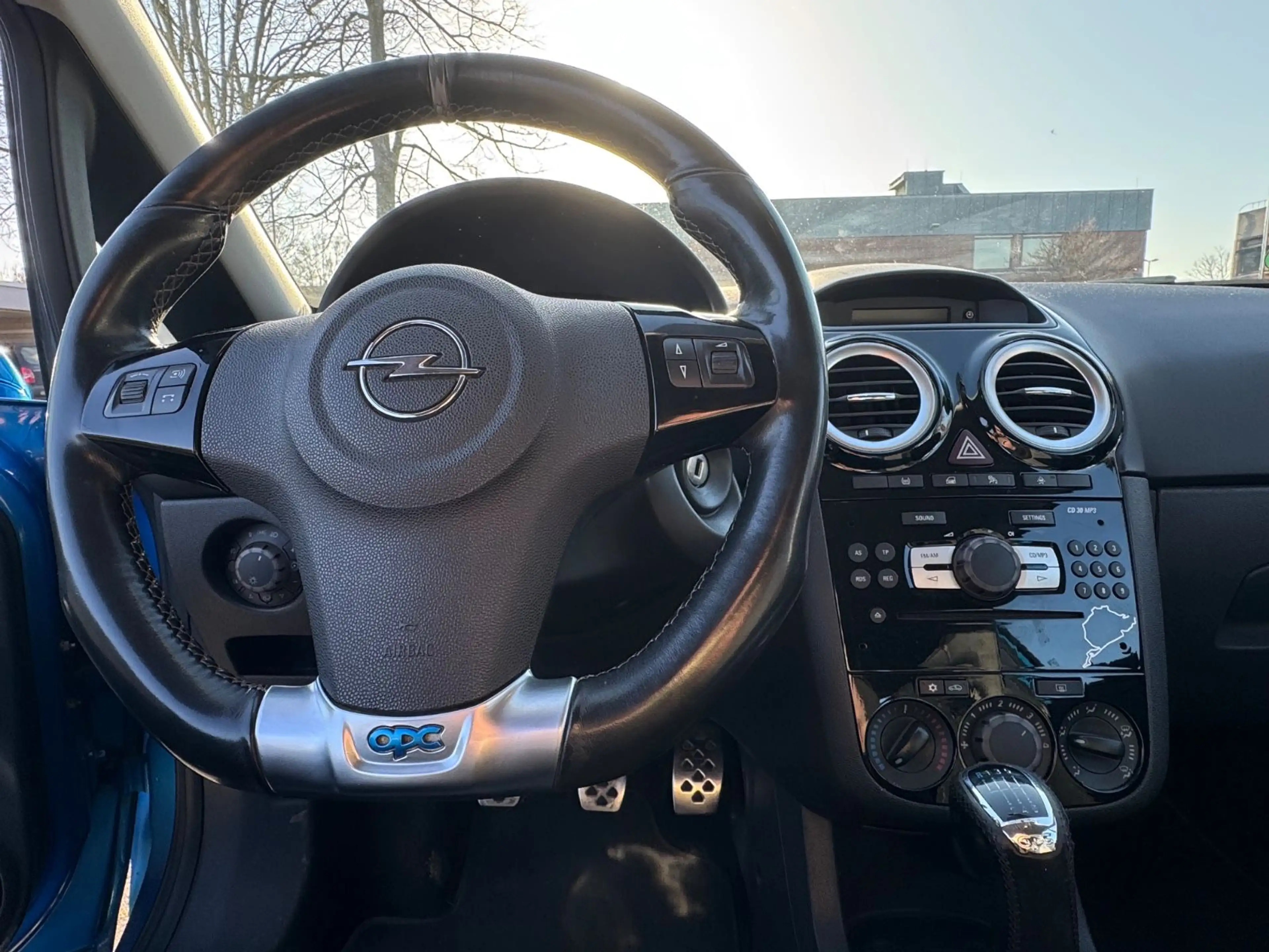 Opel Corsa D OPC 1.6 *220ps*KLIMA*T.LEDER* — photo 14