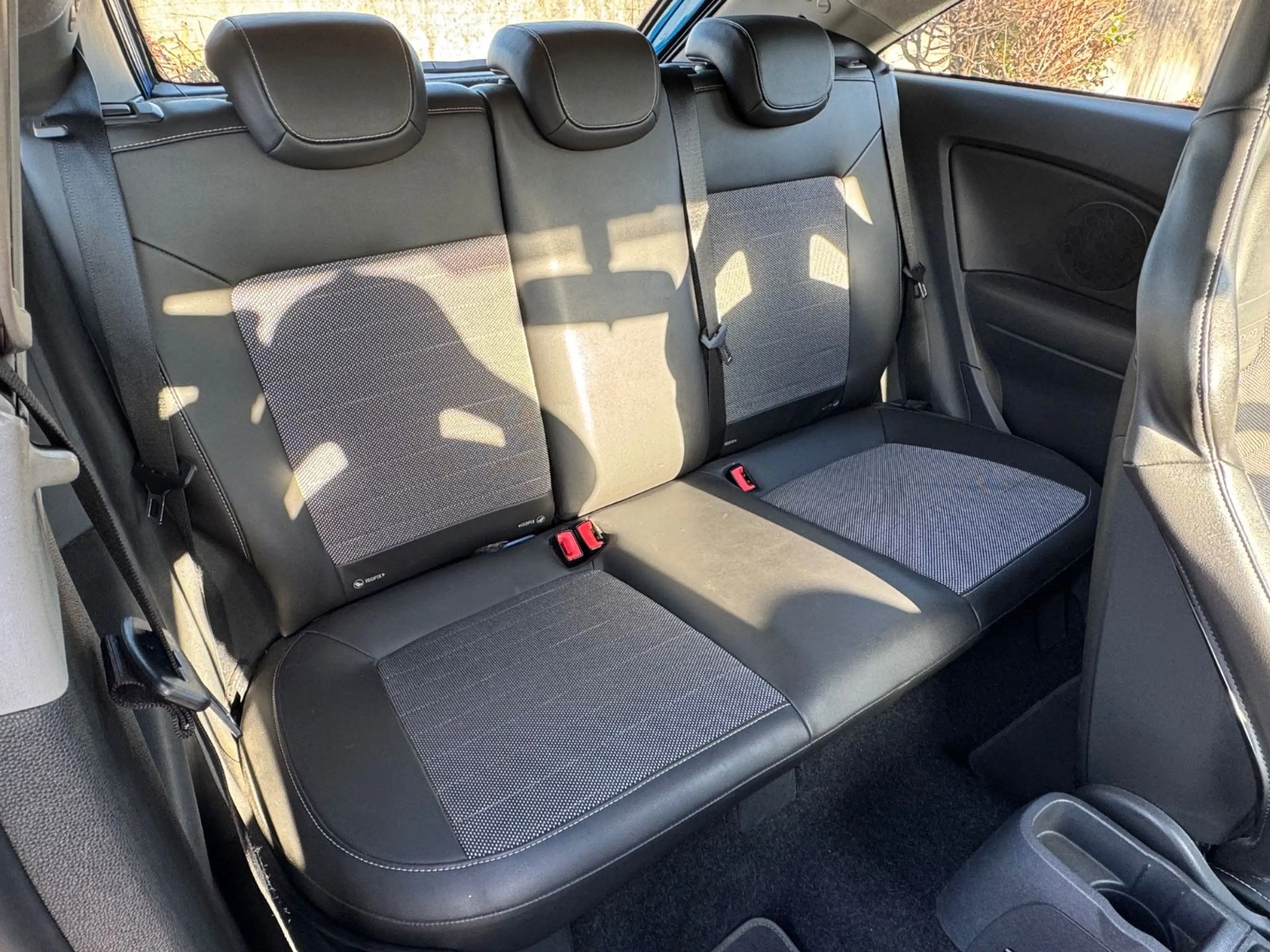 Opel Corsa D OPC 1.6 *220ps*KLIMA*T.LEDER* — photo 13
