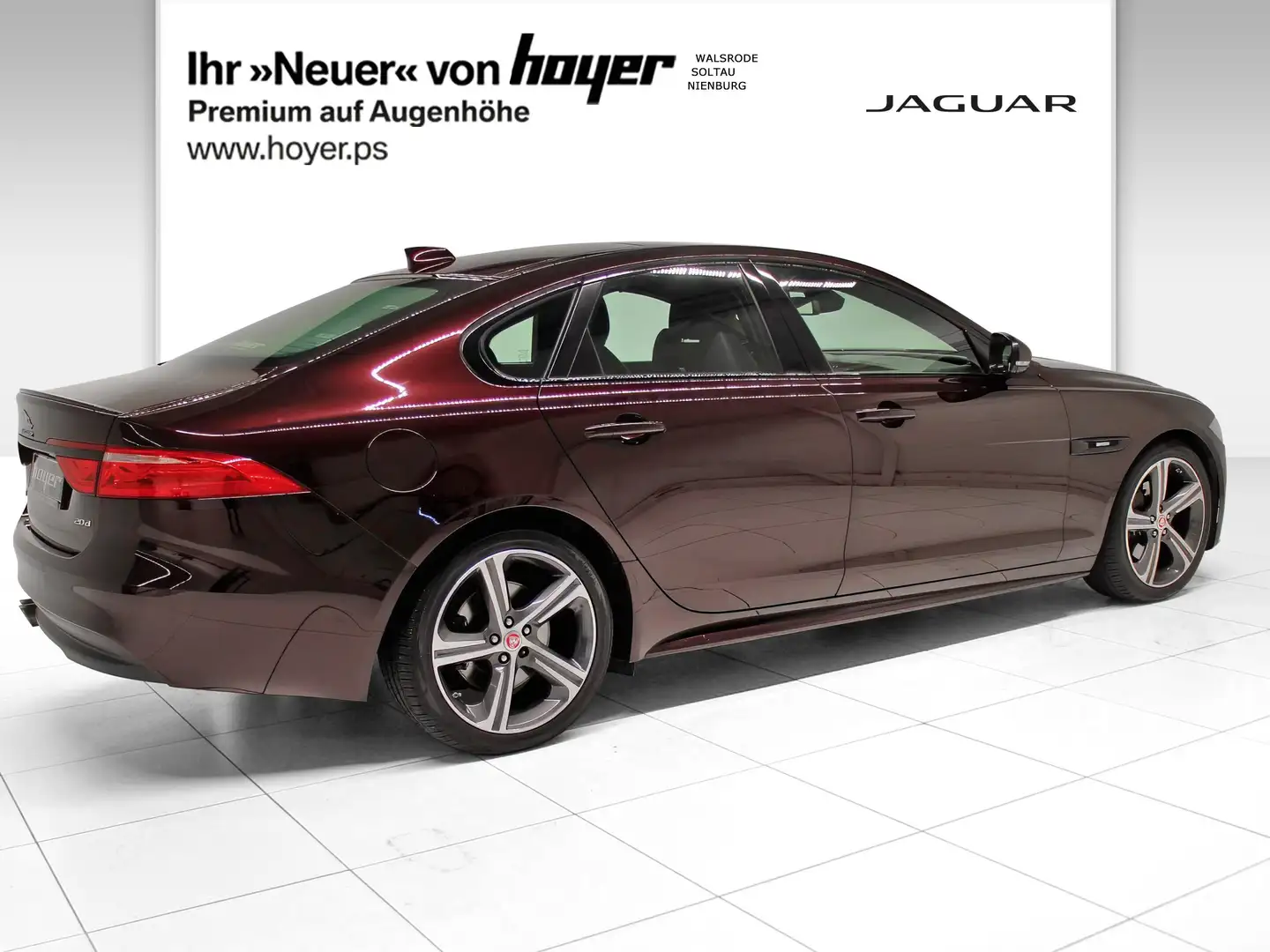 Jaguar XF 20d Aut. R-Sport Xenon el. Sitze Klima Rood - 2