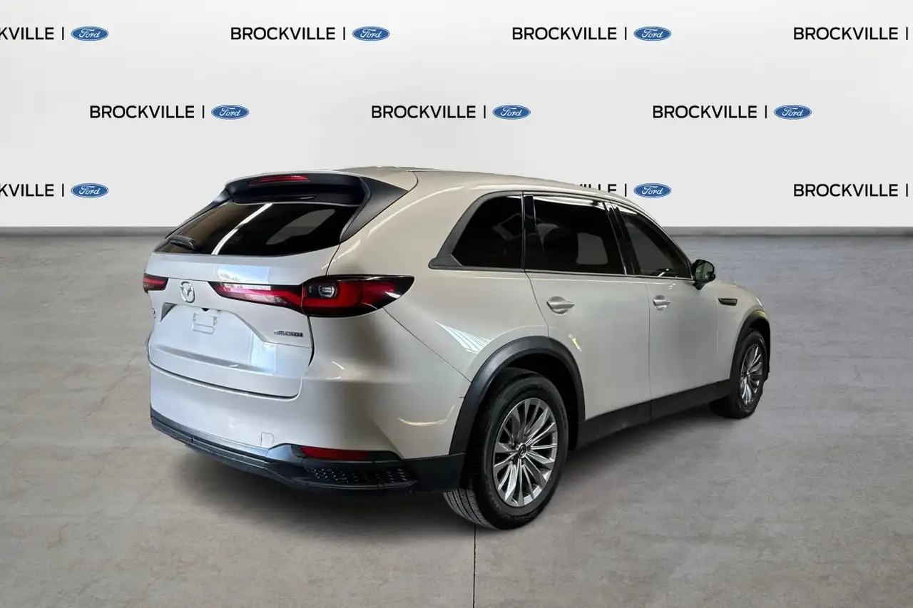 Mazda CX-90 MHEV снимка Mazda CX-90 MHEV