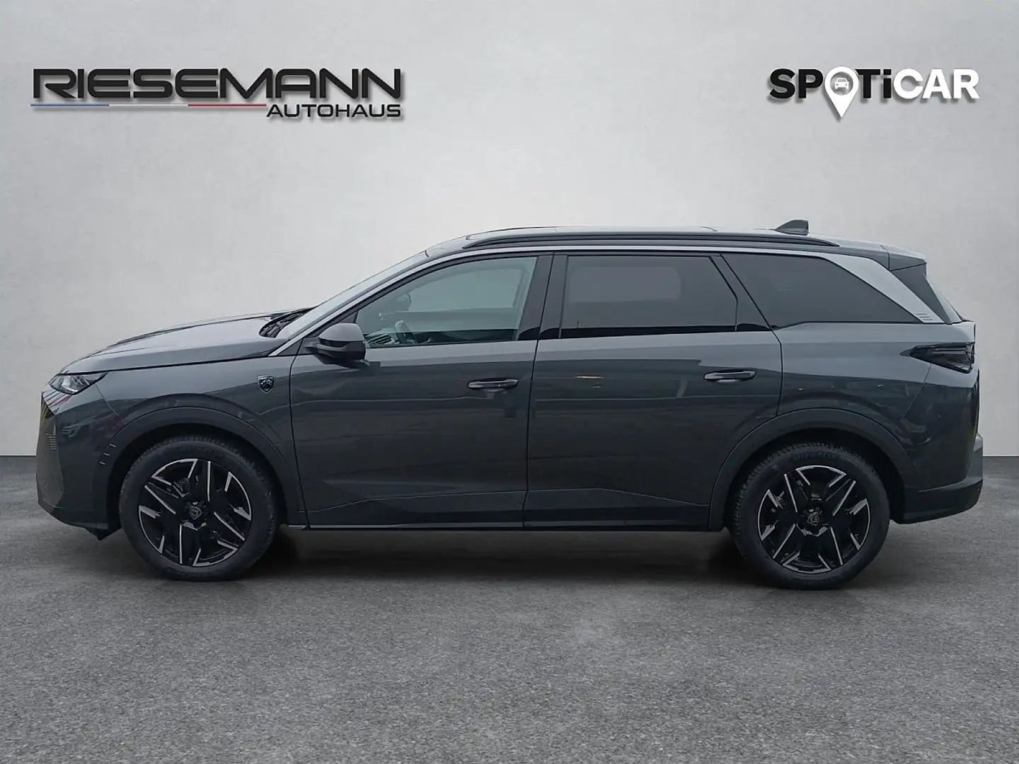 Peugeot 5008 GT mHEV 145 e-DCS6 Aut. Grau - 2