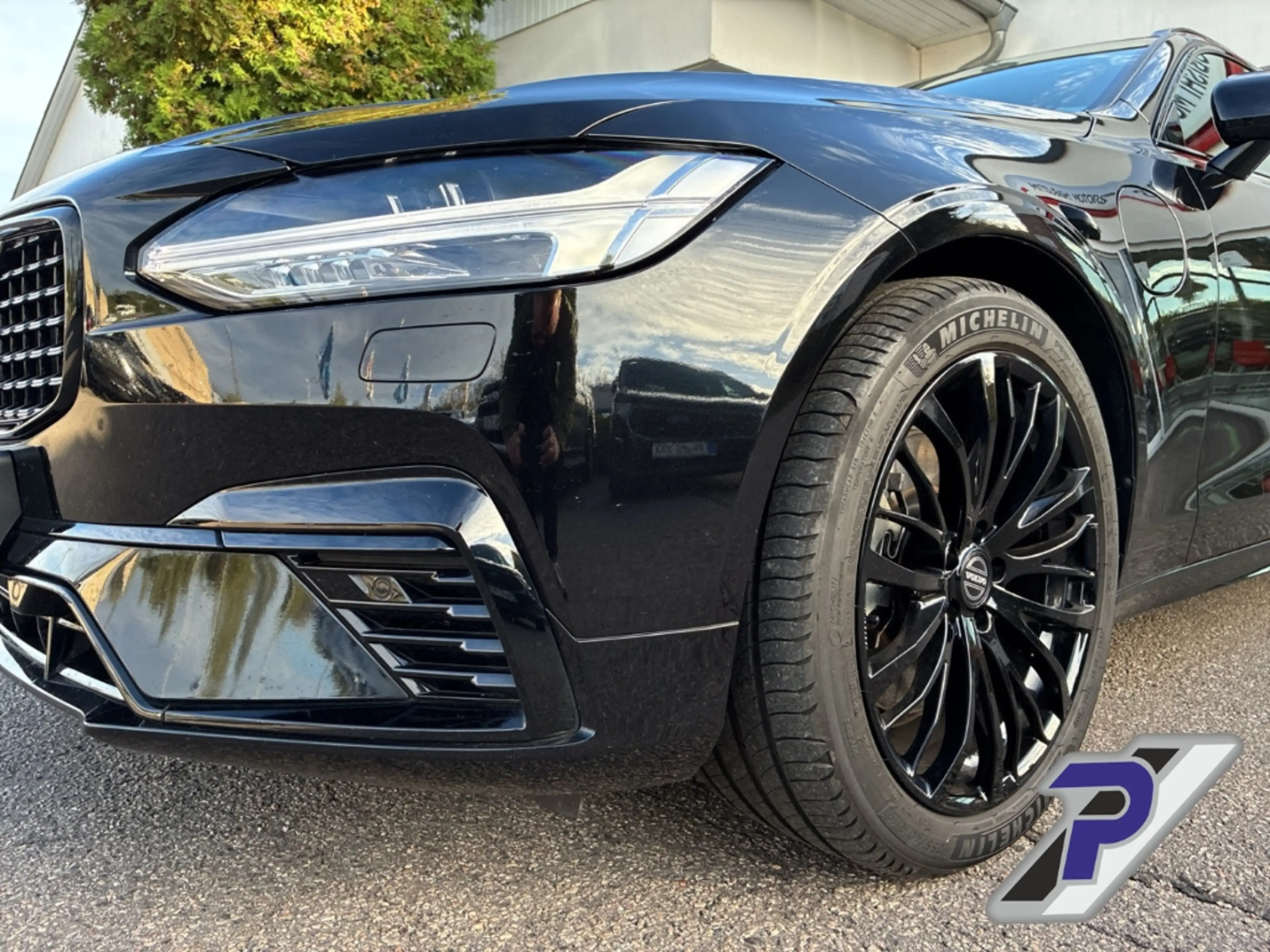 Volvo V90 Kombi T8 Twin Engine Plus Dark Recharge Plug-In Hy — photo 9