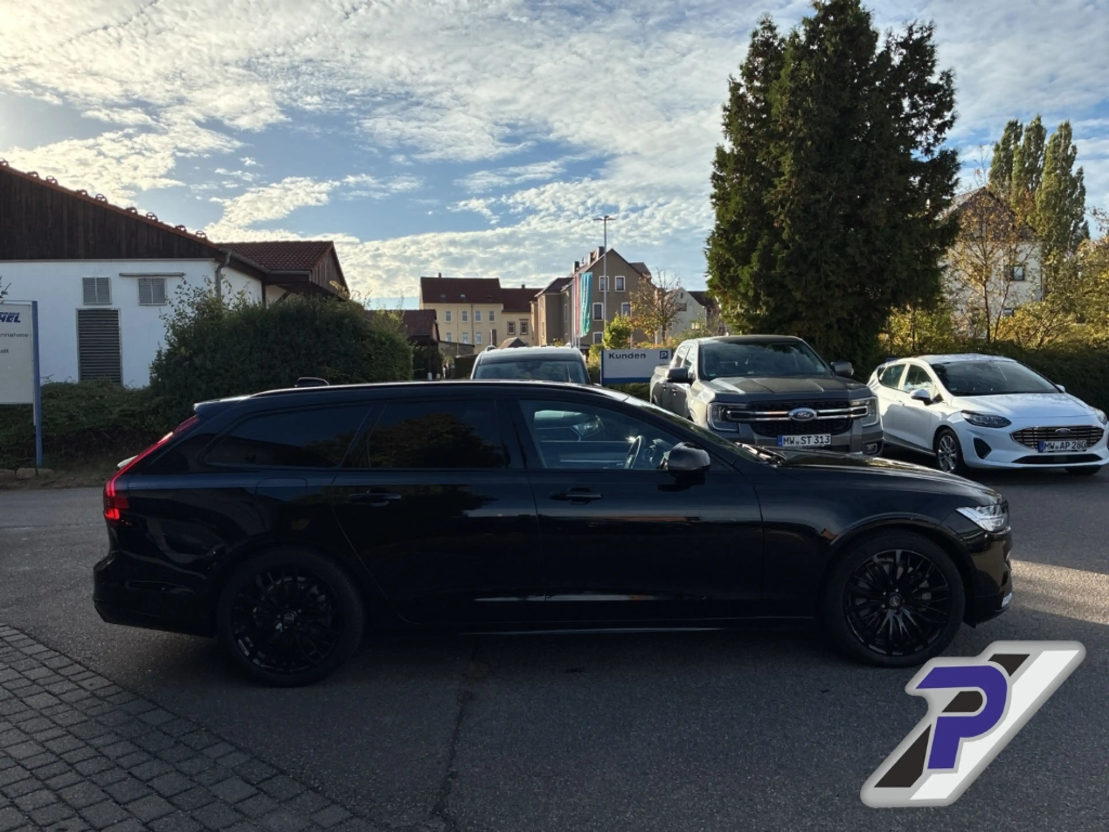 Volvo V90 Kombi T8 Twin Engine Plus Dark Recharge Plug-In Hy — photo 6