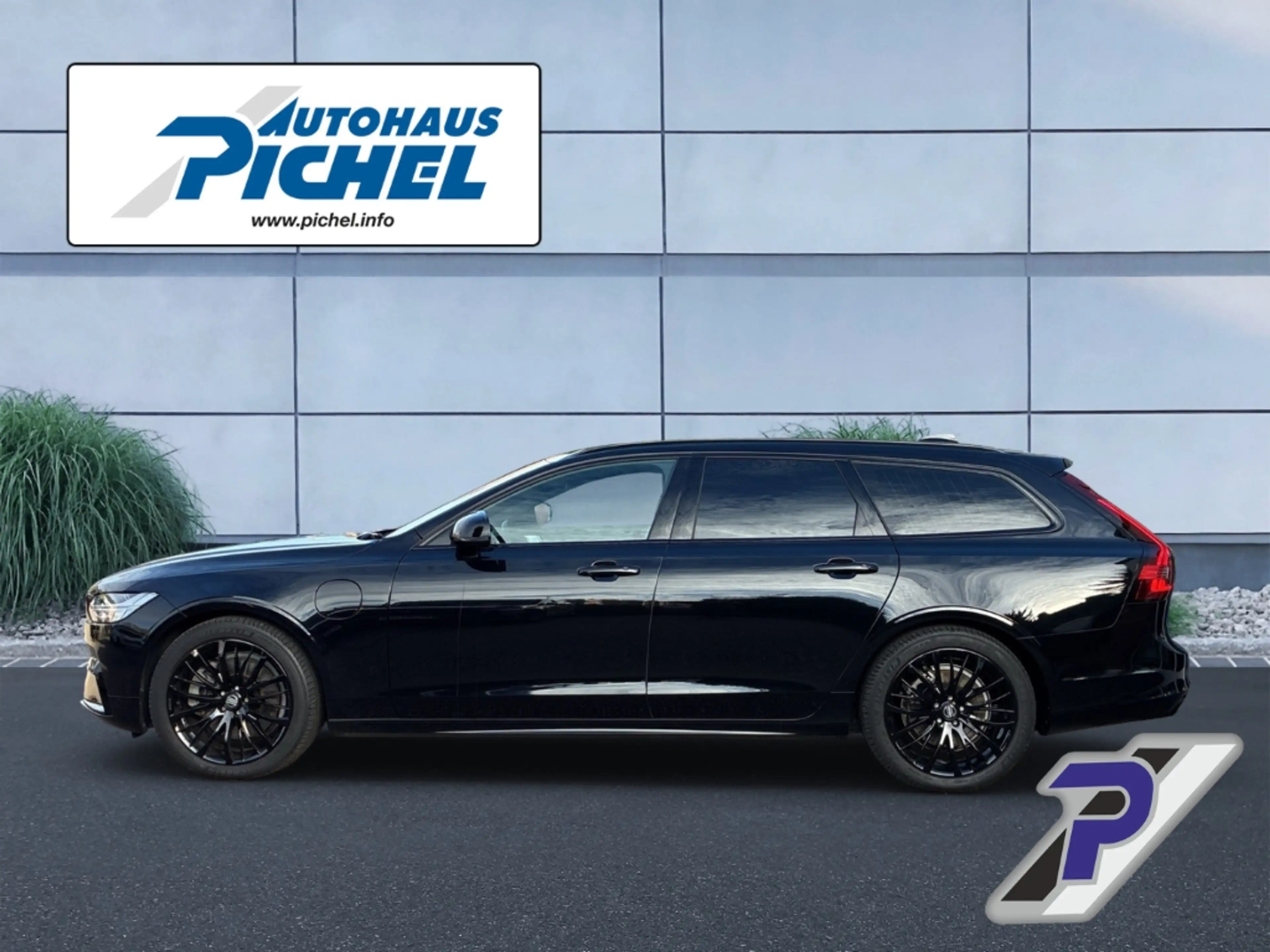 Volvo V90 Kombi T8 Twin Engine Plus Dark Recharge Plug-In Hy — photo 2