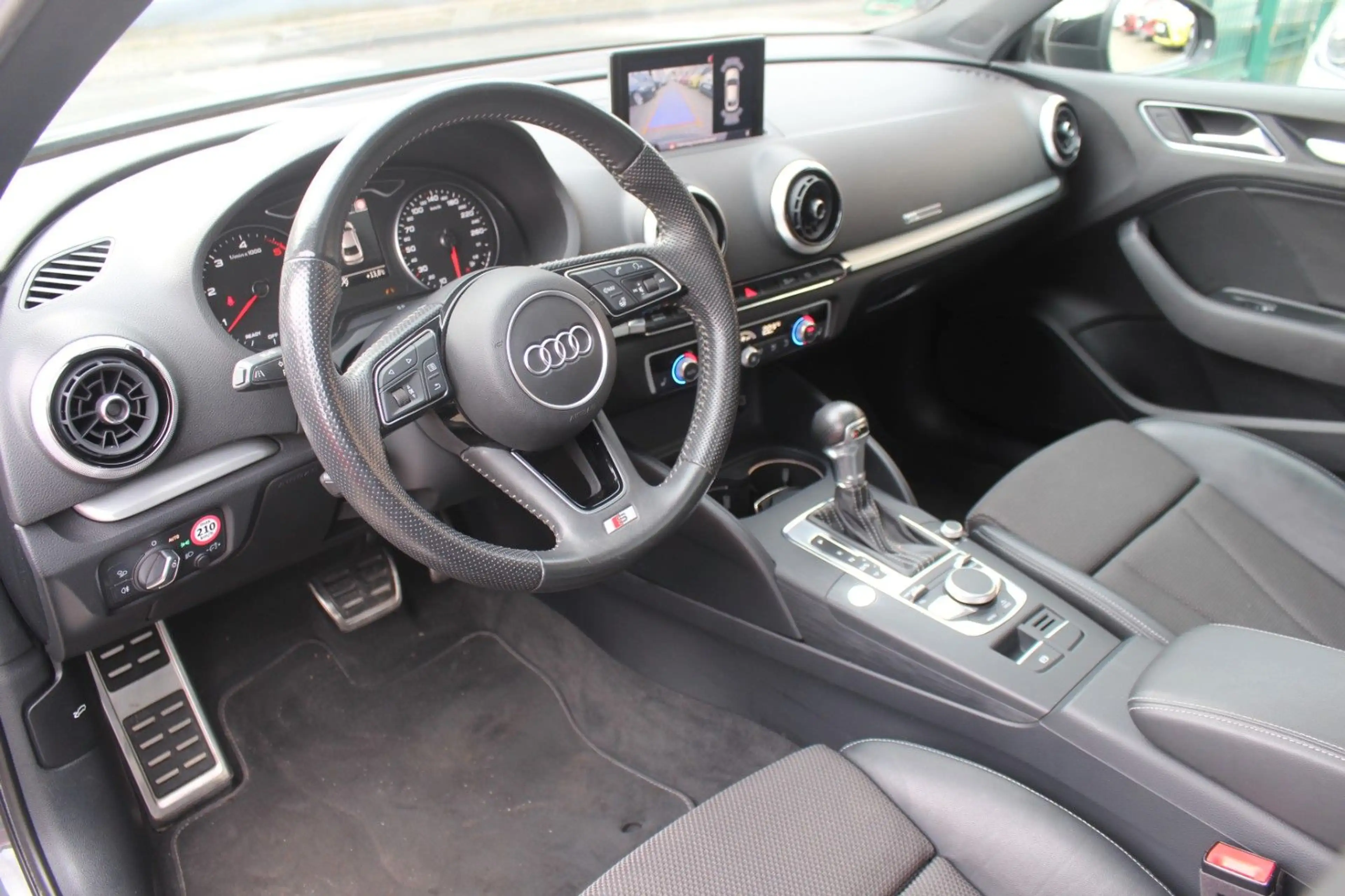 Audi A3 Lim.35 TDI S-Line sport/Pano/LED/Spur As./Top — photo 10