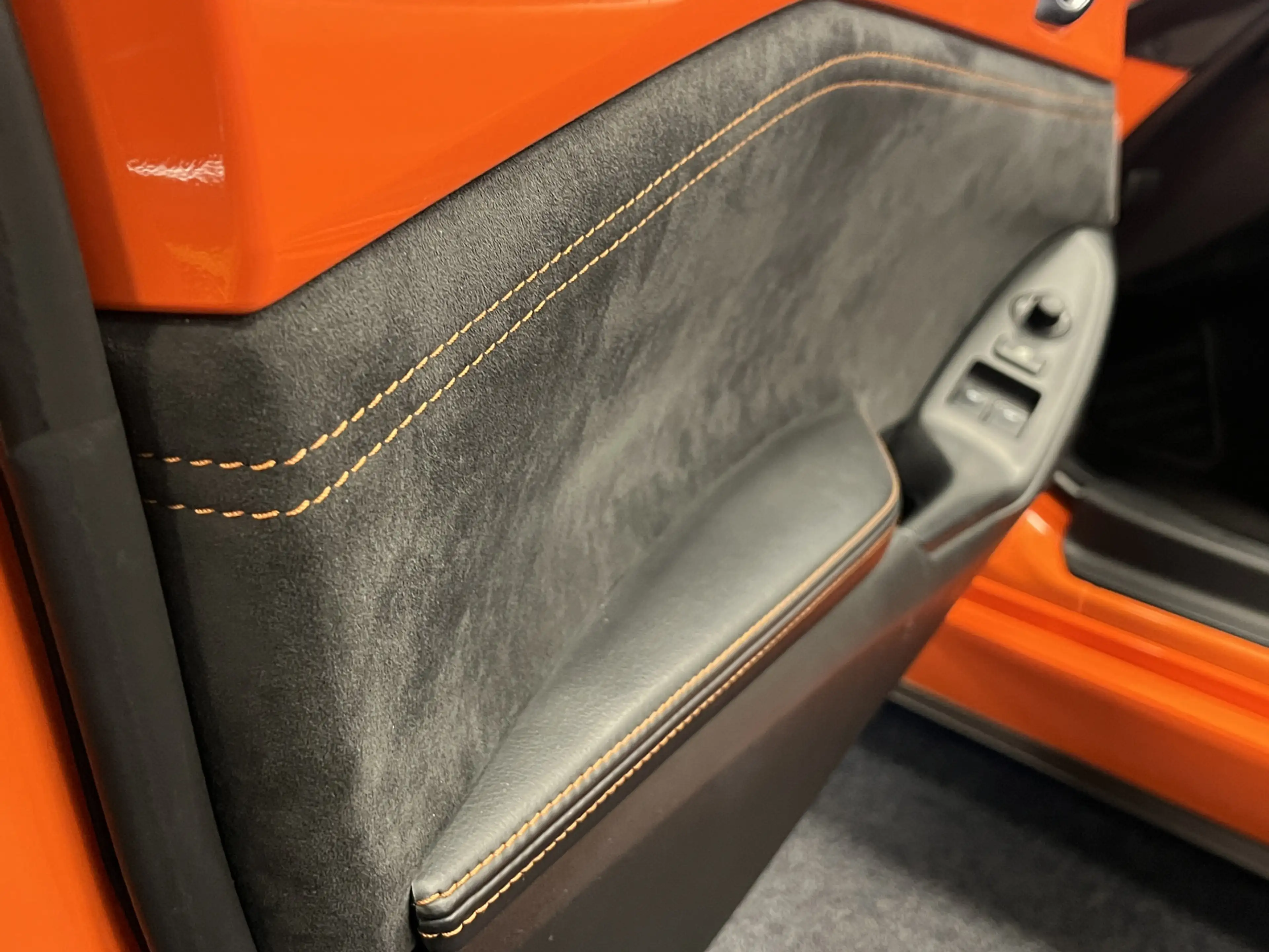 Mazda MX-5 ND Roadster 2.0 SkyActiv-G 184PK 30th Anniversary — photo 23