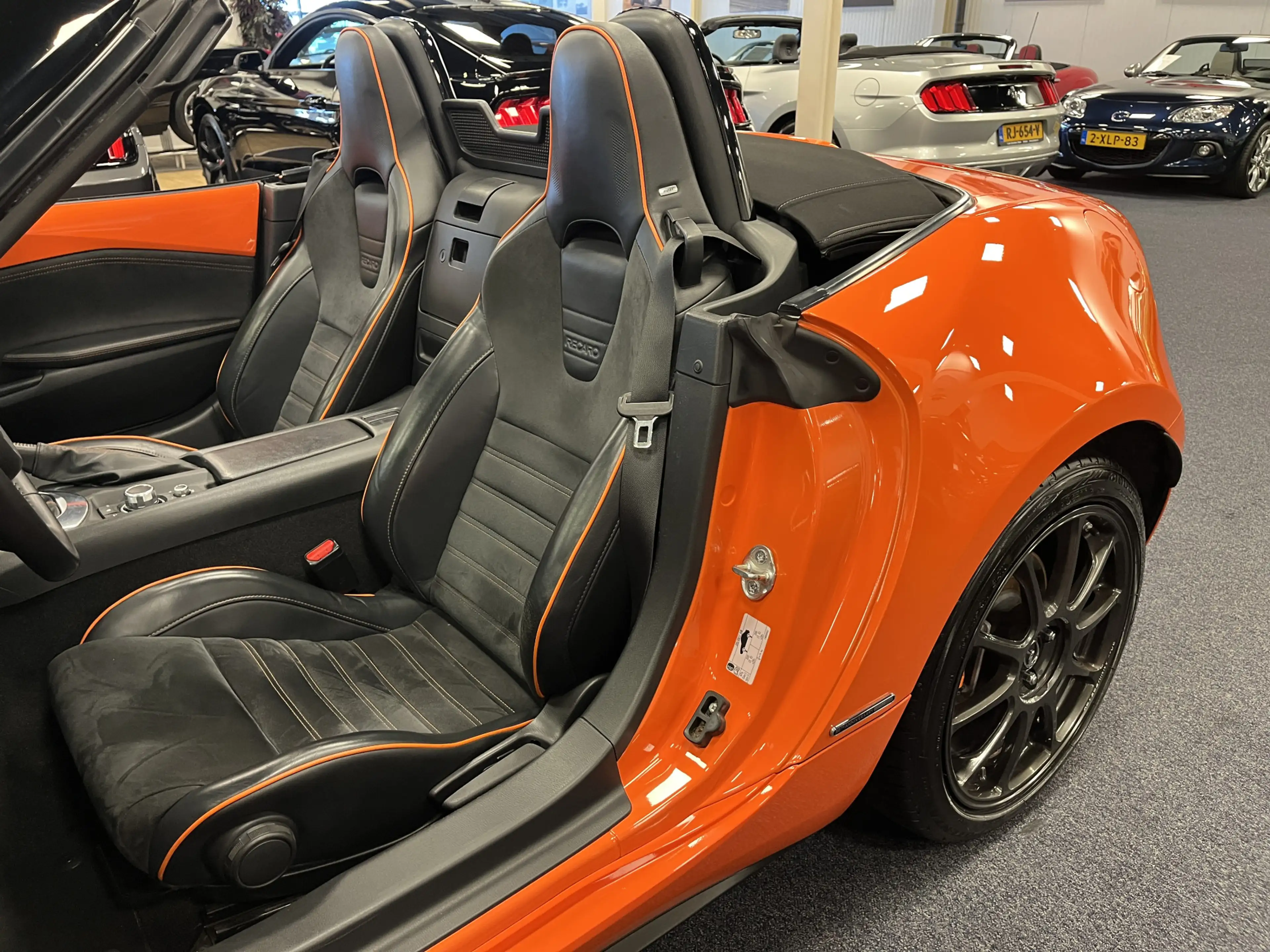 Mazda MX-5 ND Roadster 2.0 SkyActiv-G 184PK 30th Anniversary — photo 13