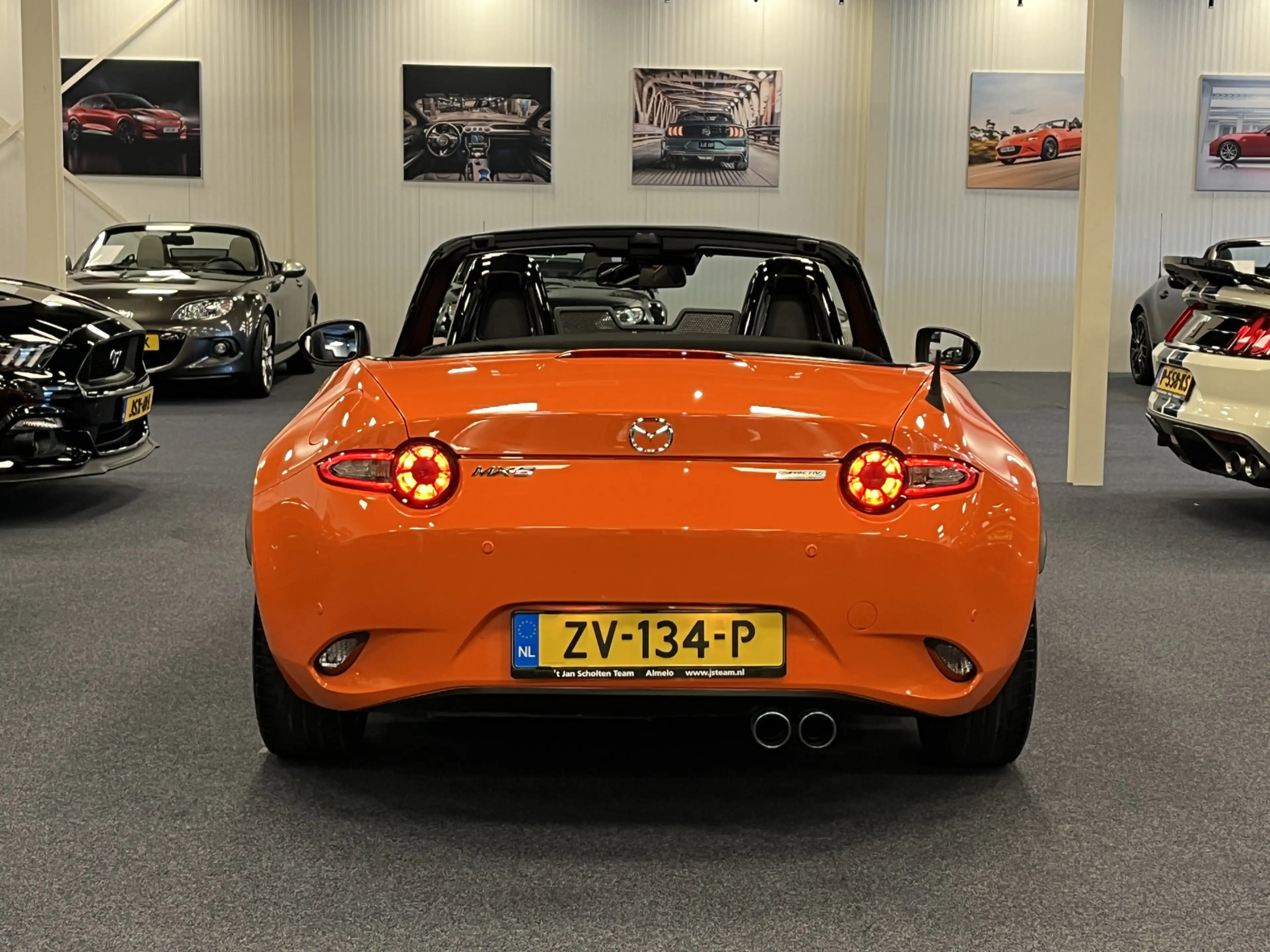Mazda MX-5 ND Roadster 2.0 SkyActiv-G 184PK 30th Anniversary — photo 7