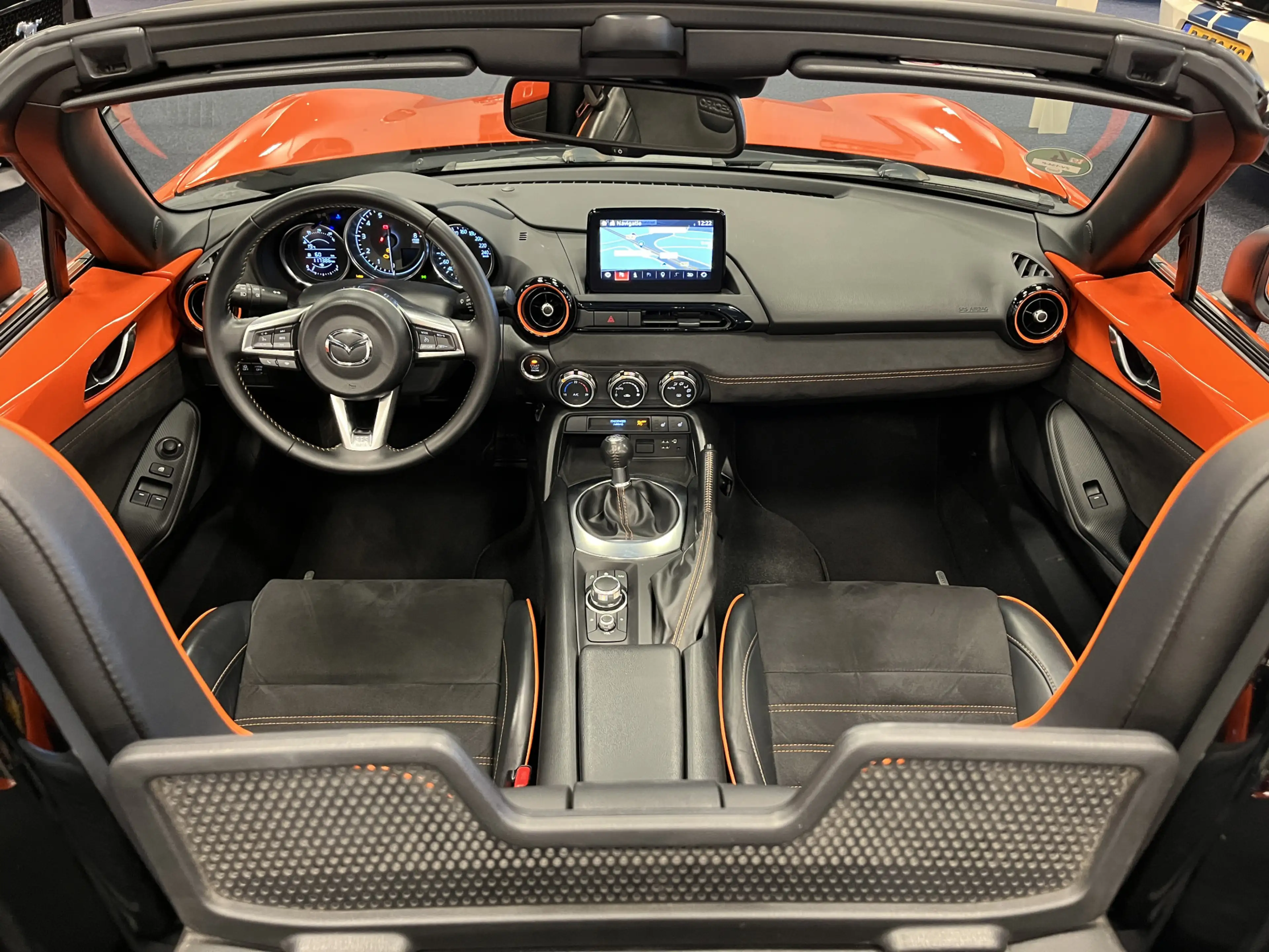 Mazda MX-5 ND Roadster 2.0 SkyActiv-G 184PK 30th Anniversary — photo 26