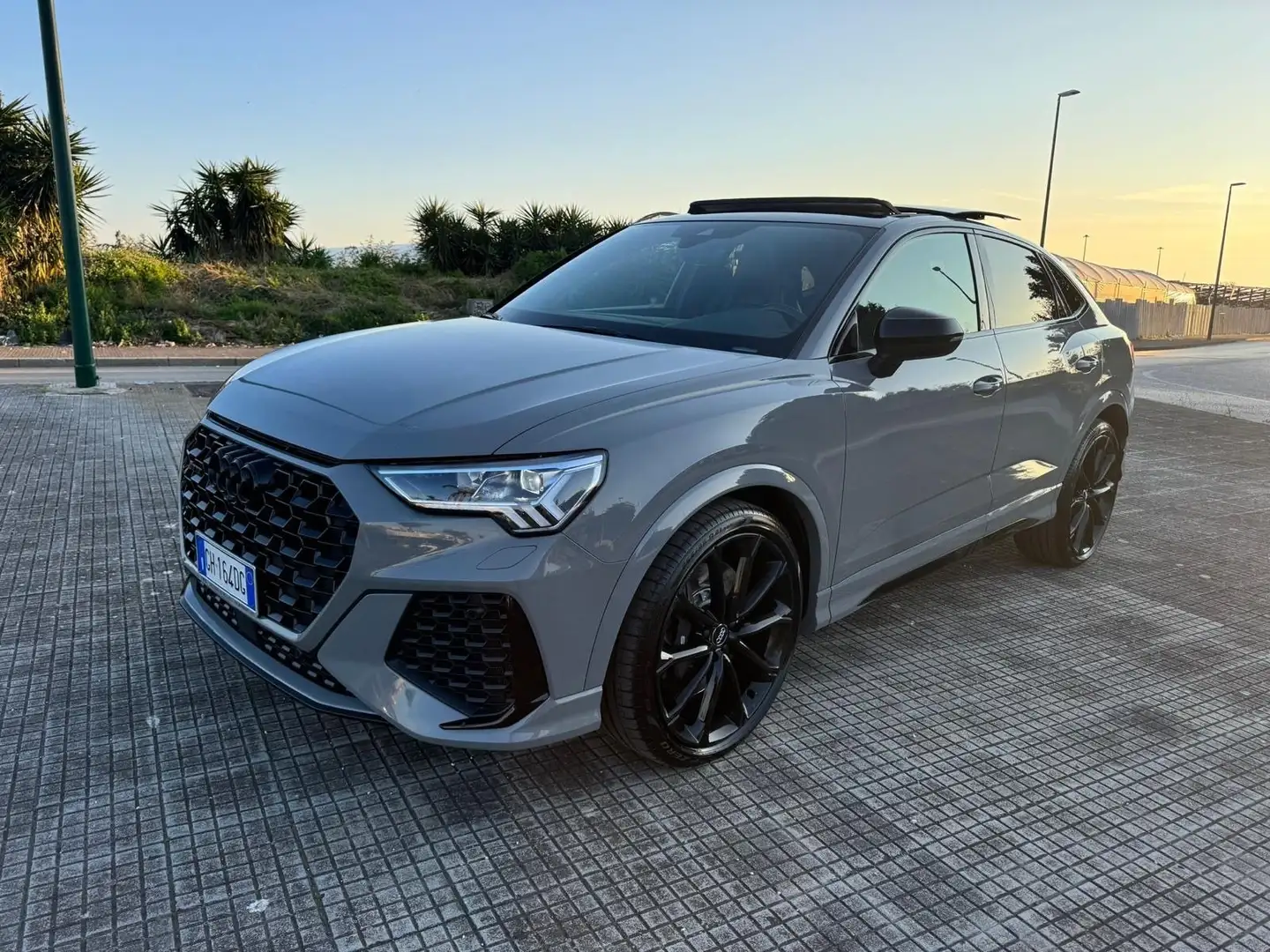 Audi Q3 RS Q3 SPB quattro S tronic Gris - 1