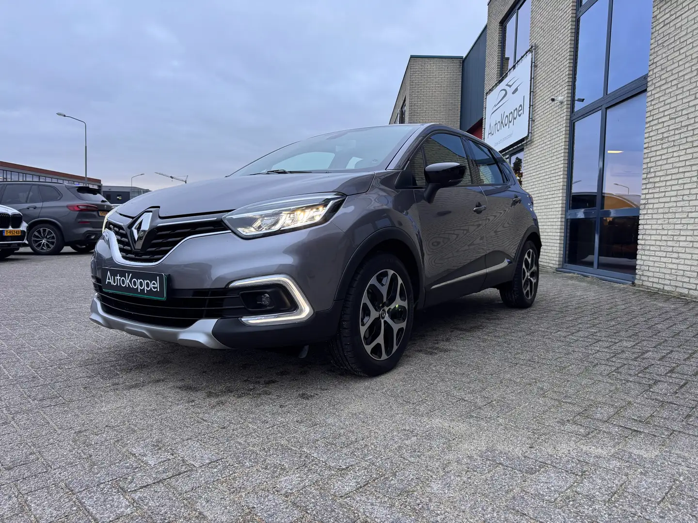 Renault Captur 1.2 TCe Intens Gris - 1