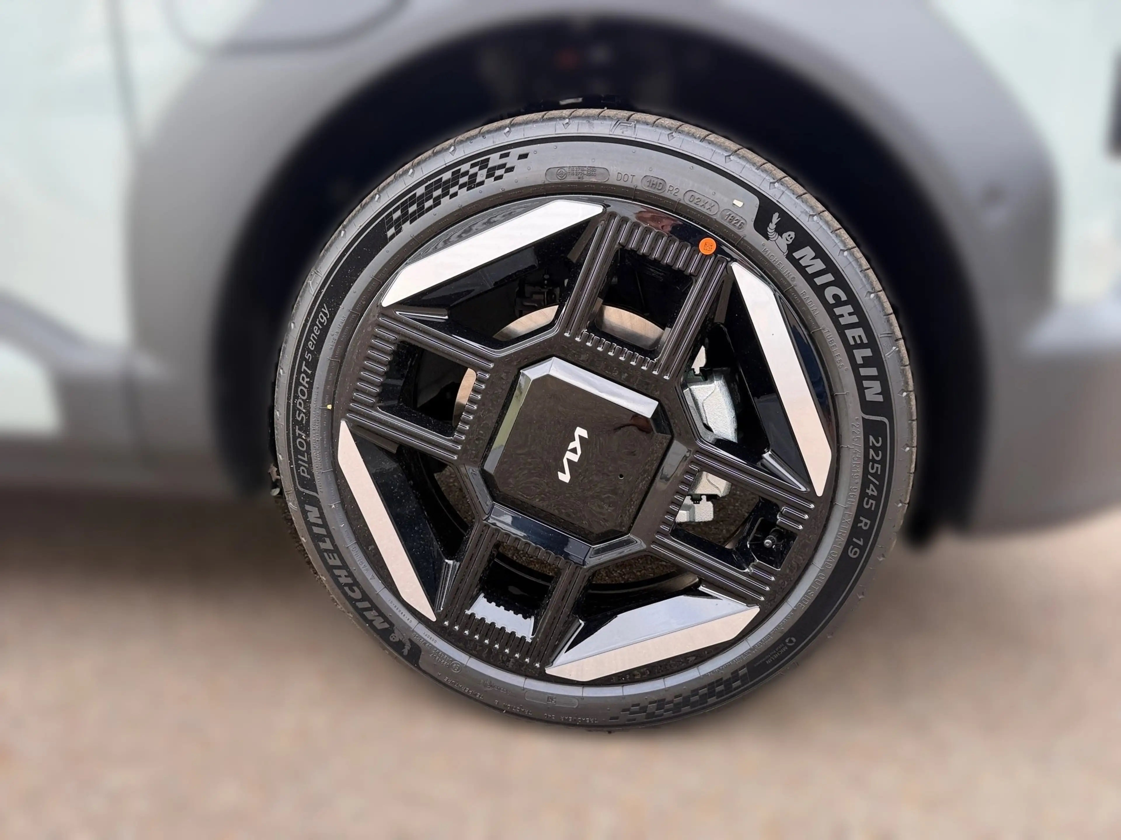 Kia EV2 61 5S GTL WIC TEC DWP COM LED+SHZ+LM+SpurW — photo 8