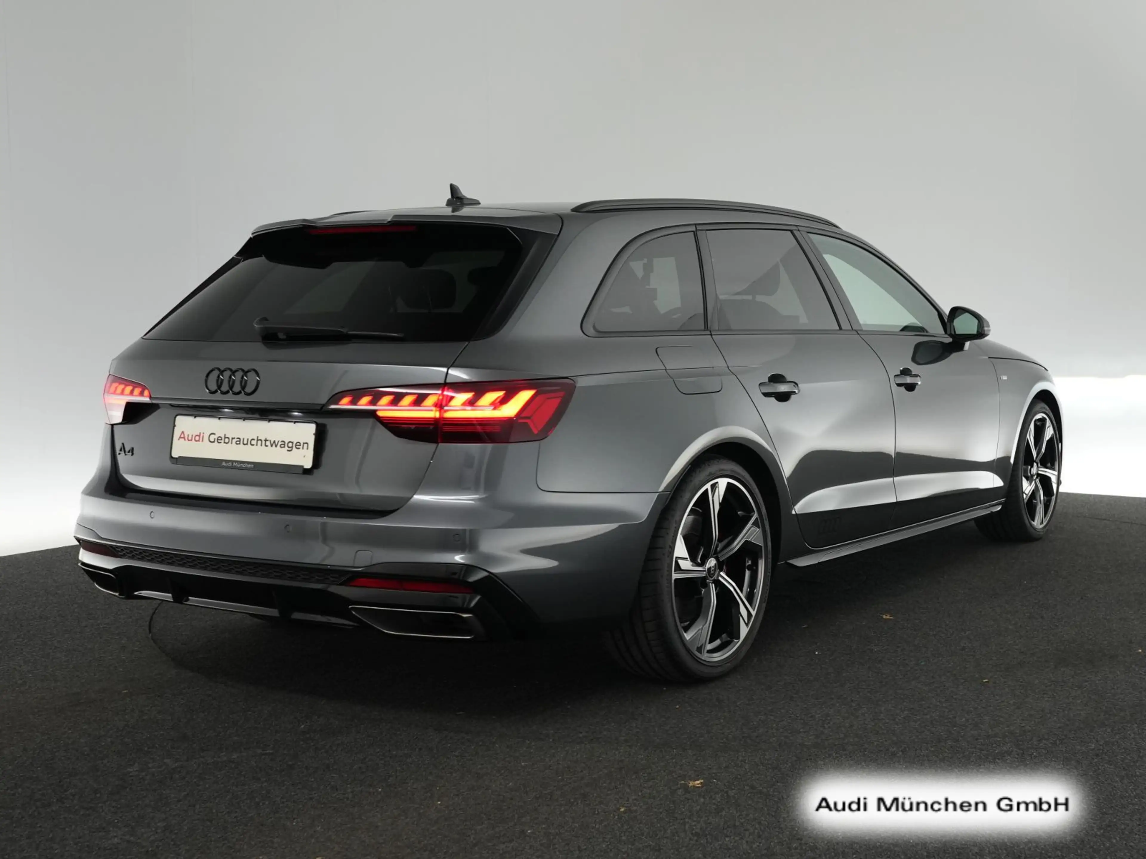 Audi A4 40 TFSI S tronic S line Competition+ Na — photo 9
