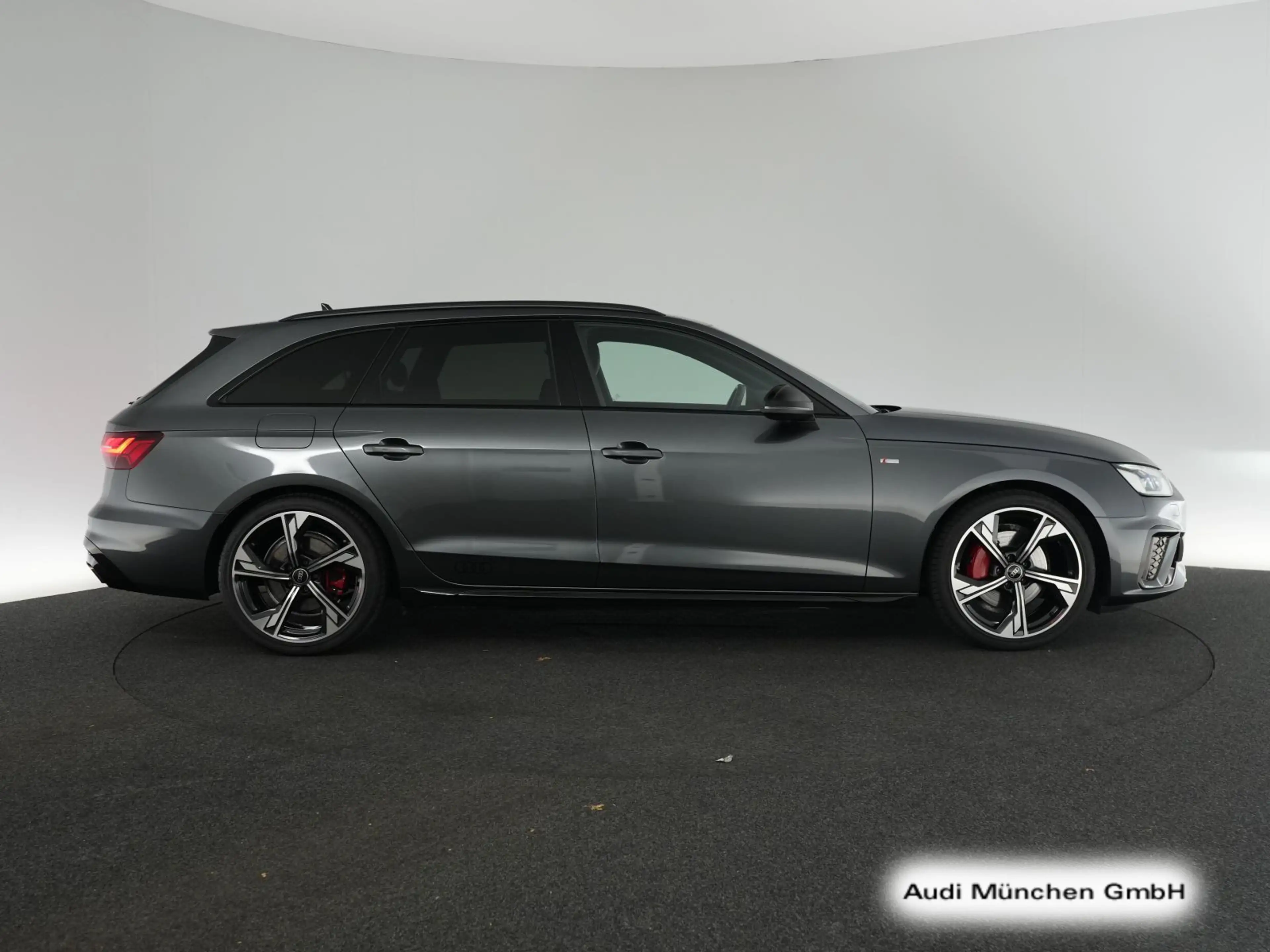 Audi A4 40 TFSI S tronic S line Competition+ Na — photo 8