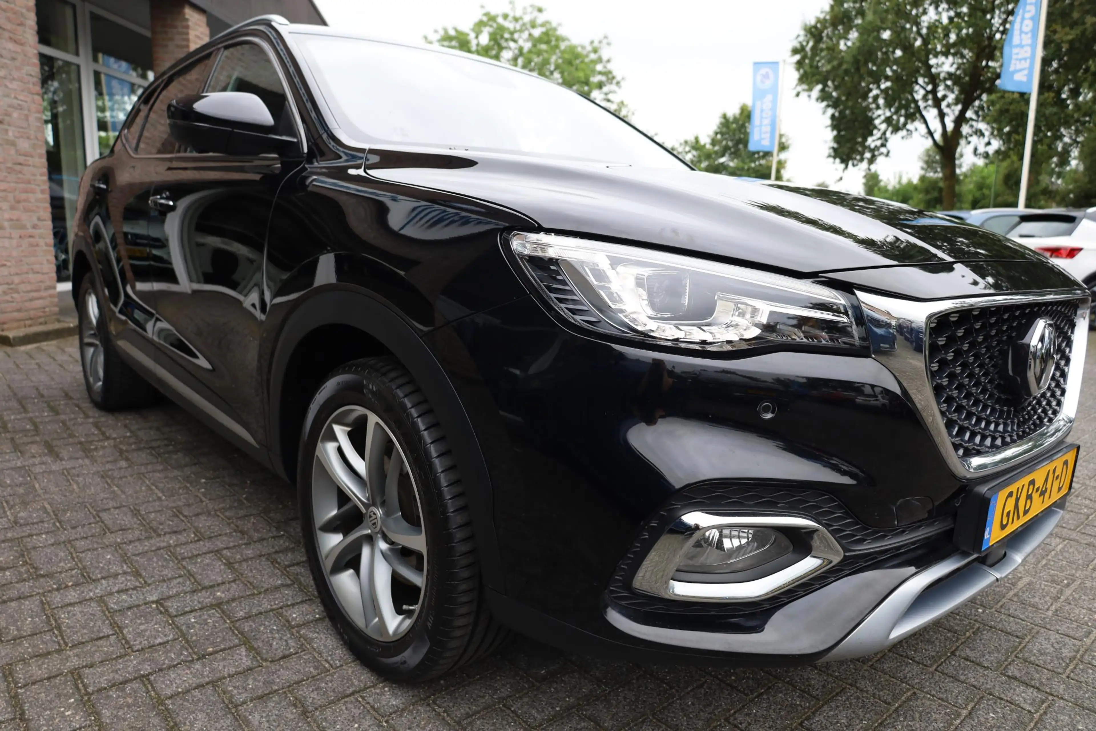 MG EHS 1.5 TGDI Luxury LEER PANORAMA 360-CAMERA CARPLAY S — photo 32
